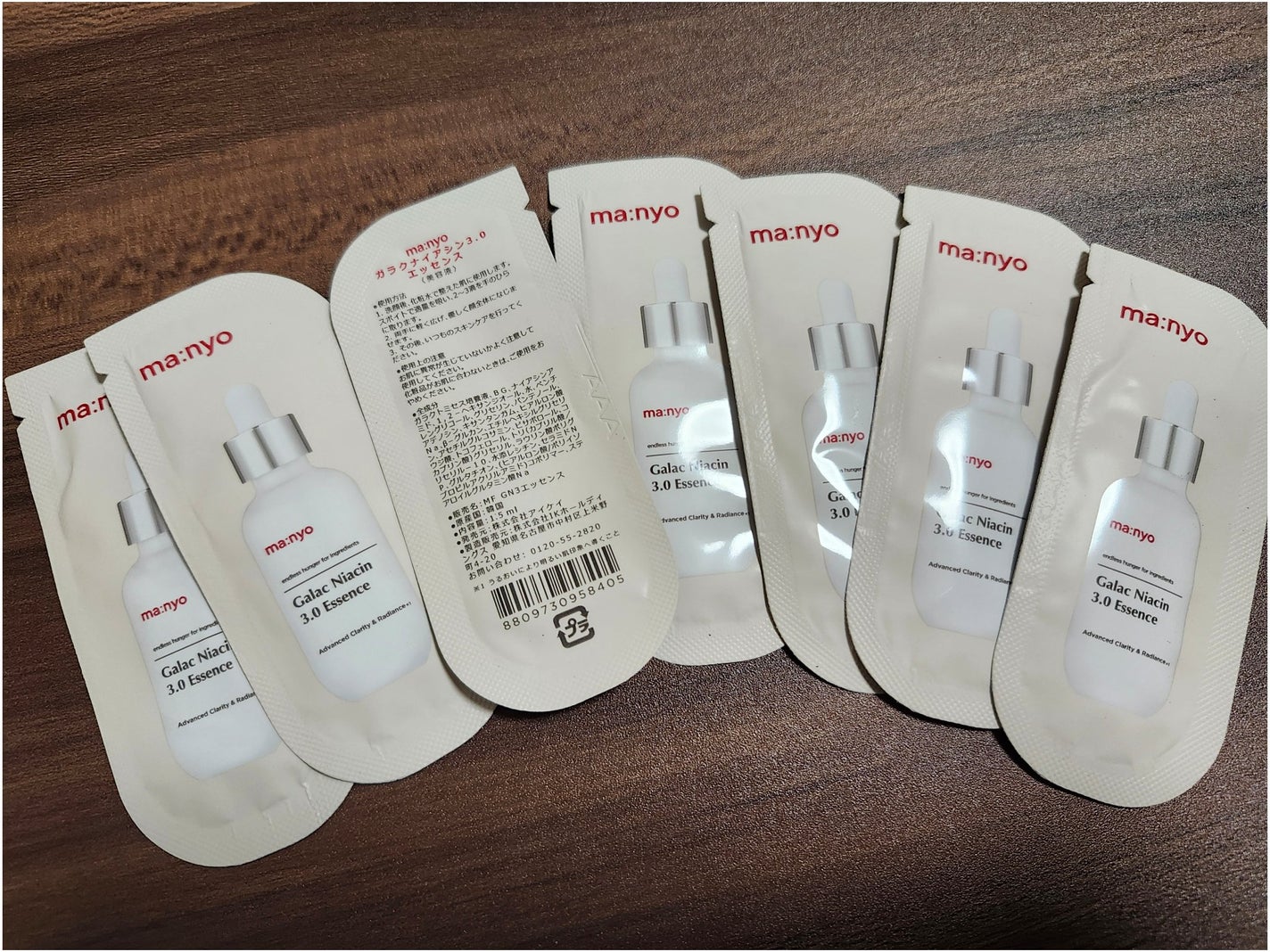 ガラク ナイアシン 3.0 エッセンス/manyo/美容液を使ったクチコミ(1枚目)