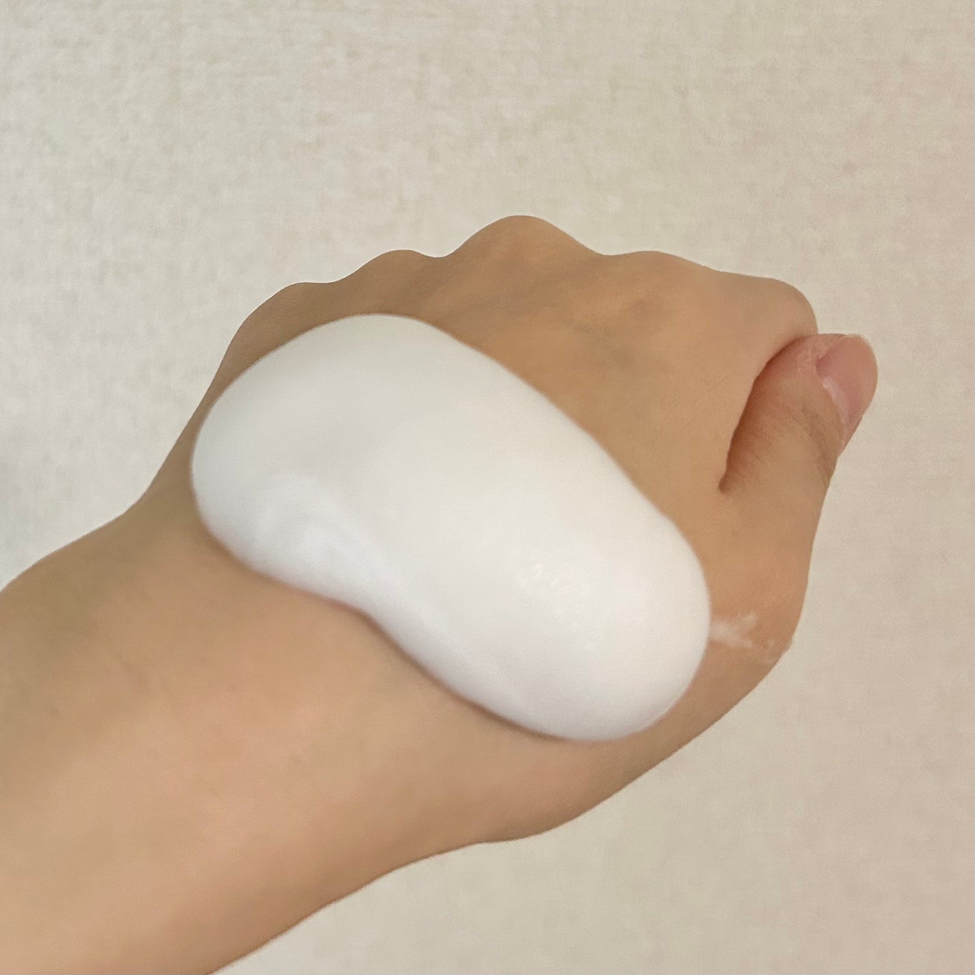 アムステルダム コレクション フォーミング シャワー ジェル/RITUALS/ボディソープを使ったクチコミ(2枚目)