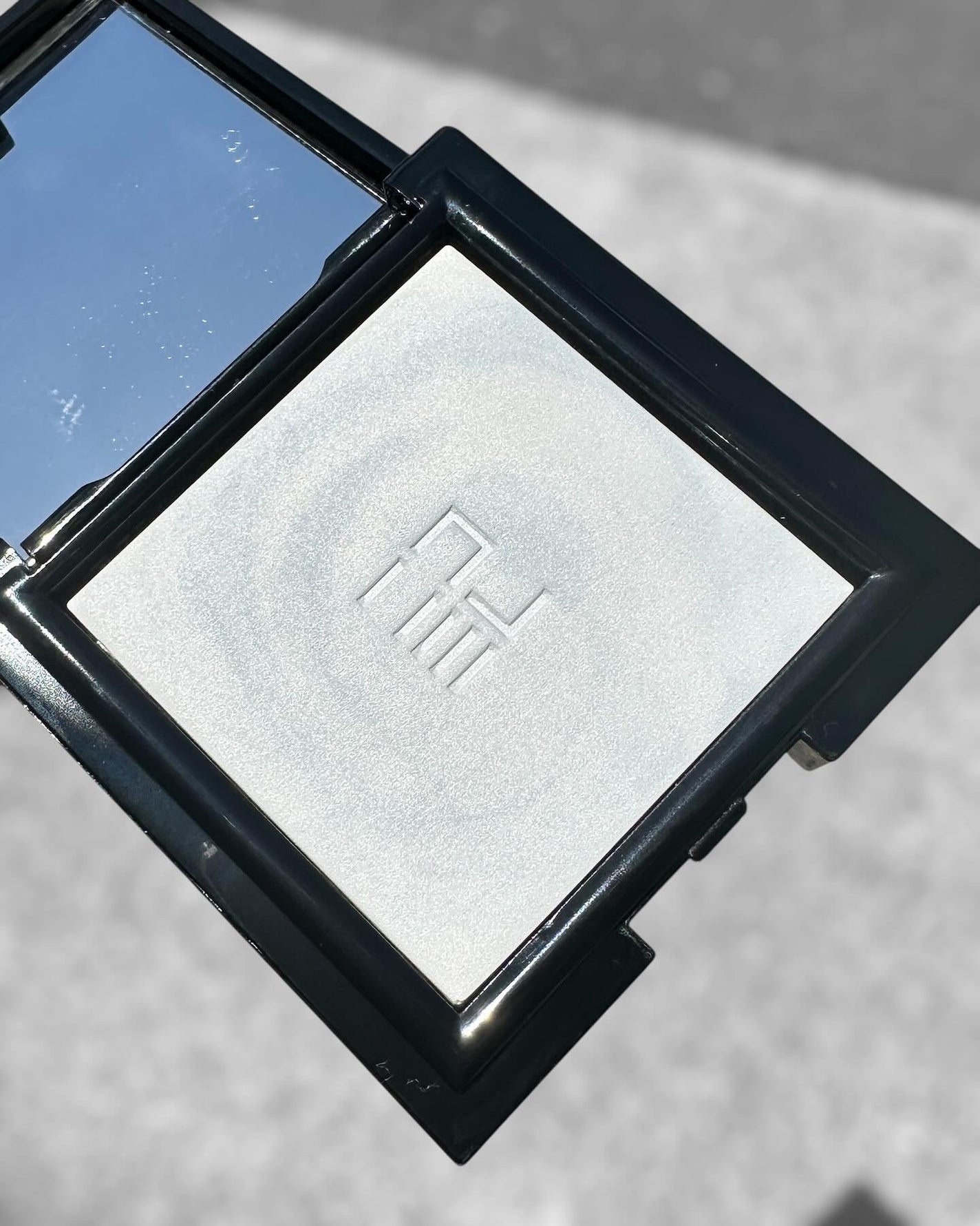 トランスルーシェント ブルーリング セッティング パウダー/PERFECT DIARY/プレストパウダーを使ったクチコミ(8枚目)