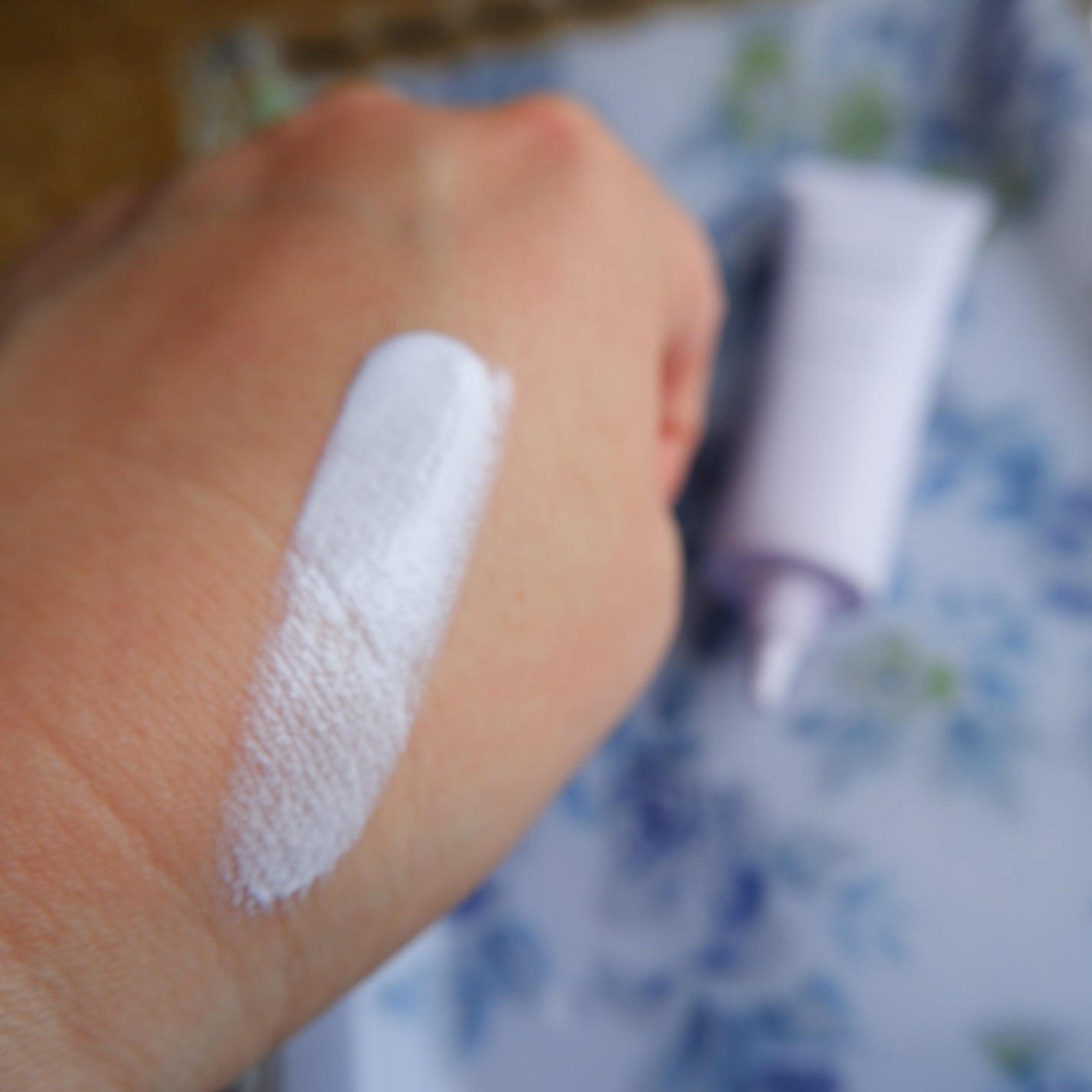 モイストラボ トーンアップ下地/Moist Labo/化粧下地を使ったクチコミ(3枚目)