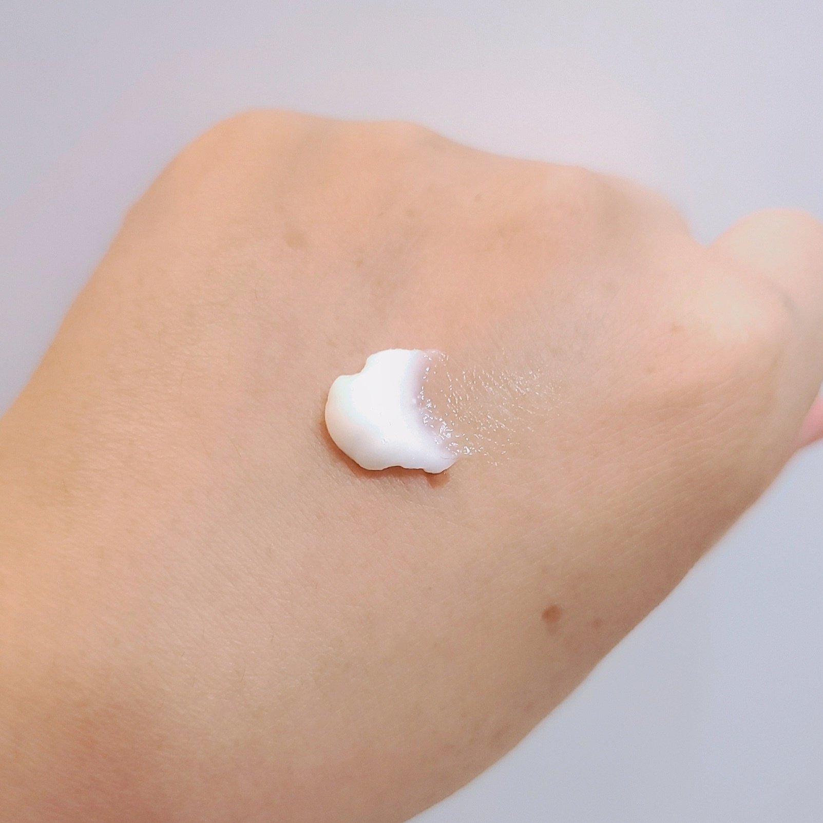 マデカクリームタイムリバース/センテリアン24/フェイスクリームを使ったクチコミ（2枚目）