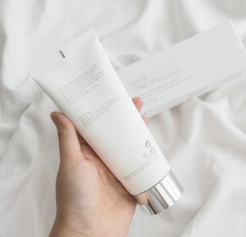 ホワイト トーンアップ ボディ セラム/9Wishes/ボディローションを使ったクチコミ(1枚目)