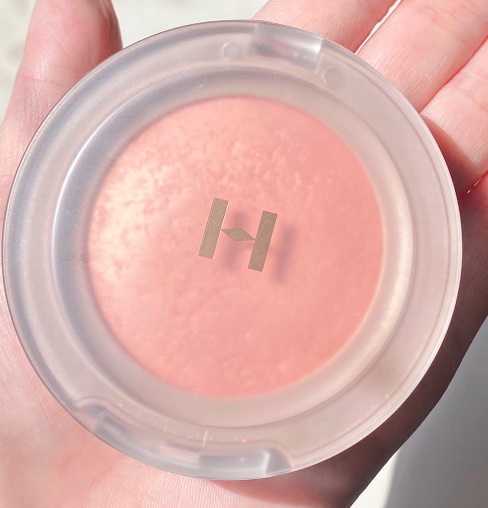 トゥルーディメンショングロウチーク G002 メロウ/hince/パウダーチークを使ったクチコミ（1枚目）