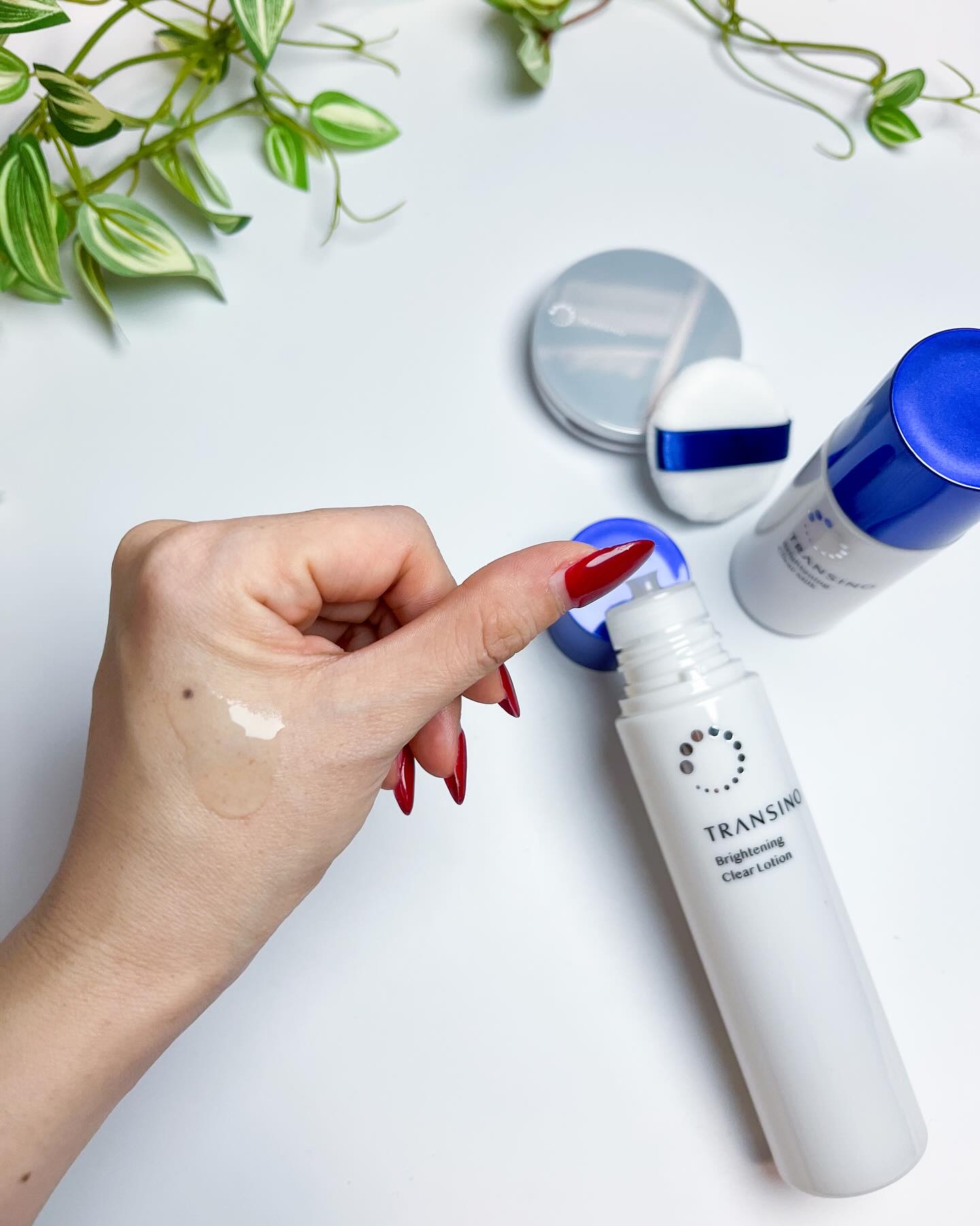 トランシーノ薬用ブライトニングクリアローション/トランシーノ/化粧水を使ったクチコミ（3枚目）