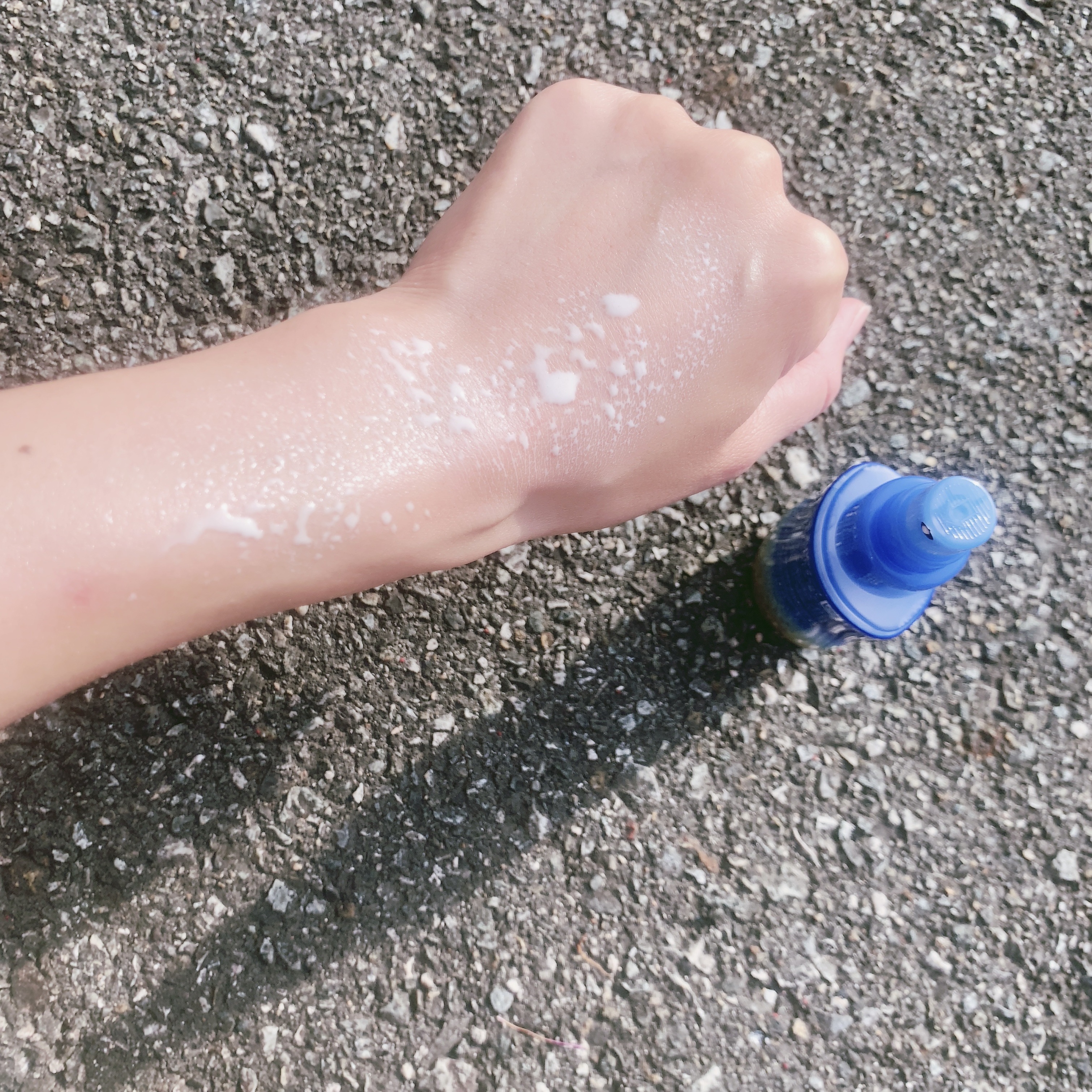 ニベアUV ディーププロテクト＆ケア ミルクミスト/ニベア/日焼け止めミスト・スプレーを使ったクチコミ（3枚目）