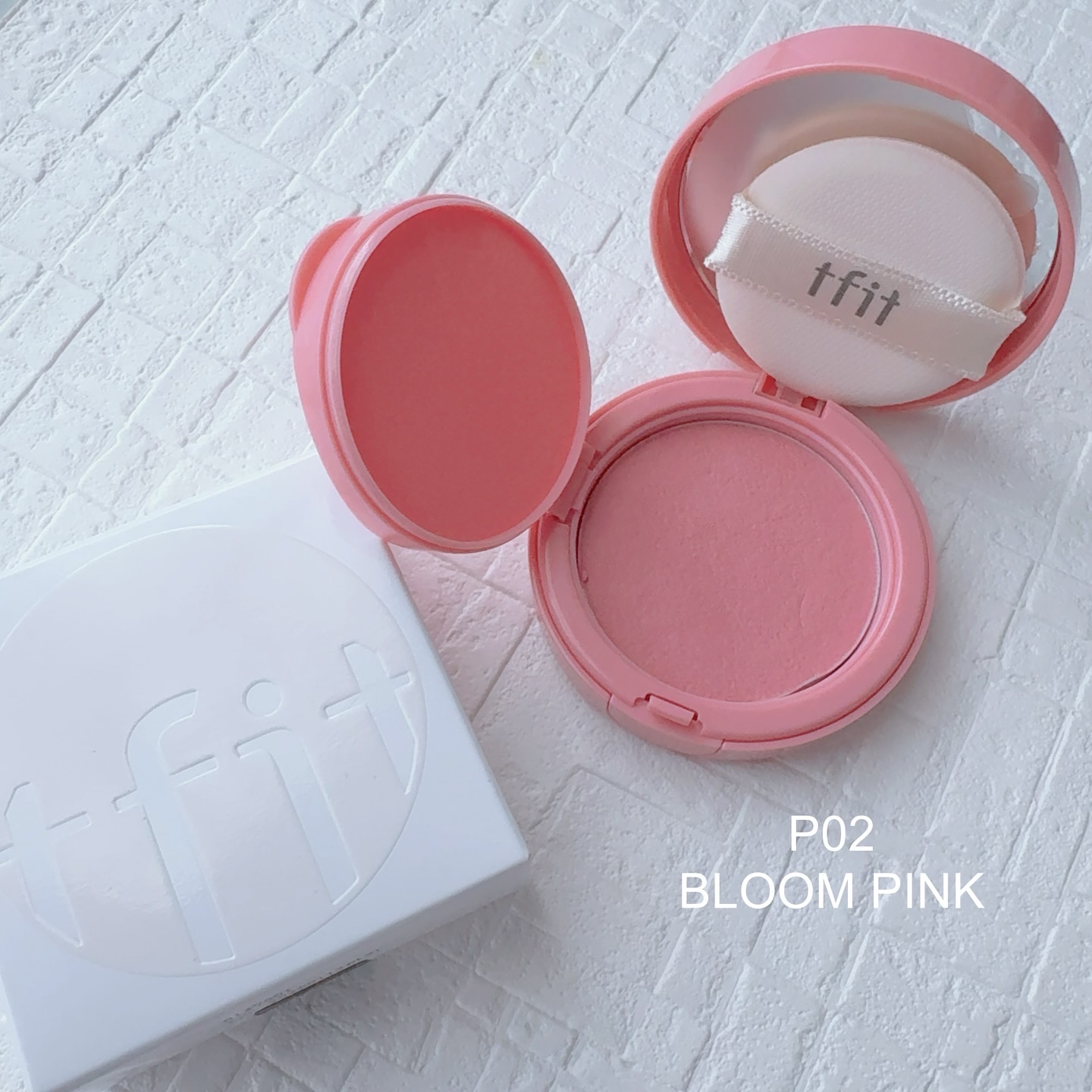 フラッフィーベルベットクッションチーク /TFIT/ジェル・クリームチークを使ったクチコミ（2枚目）