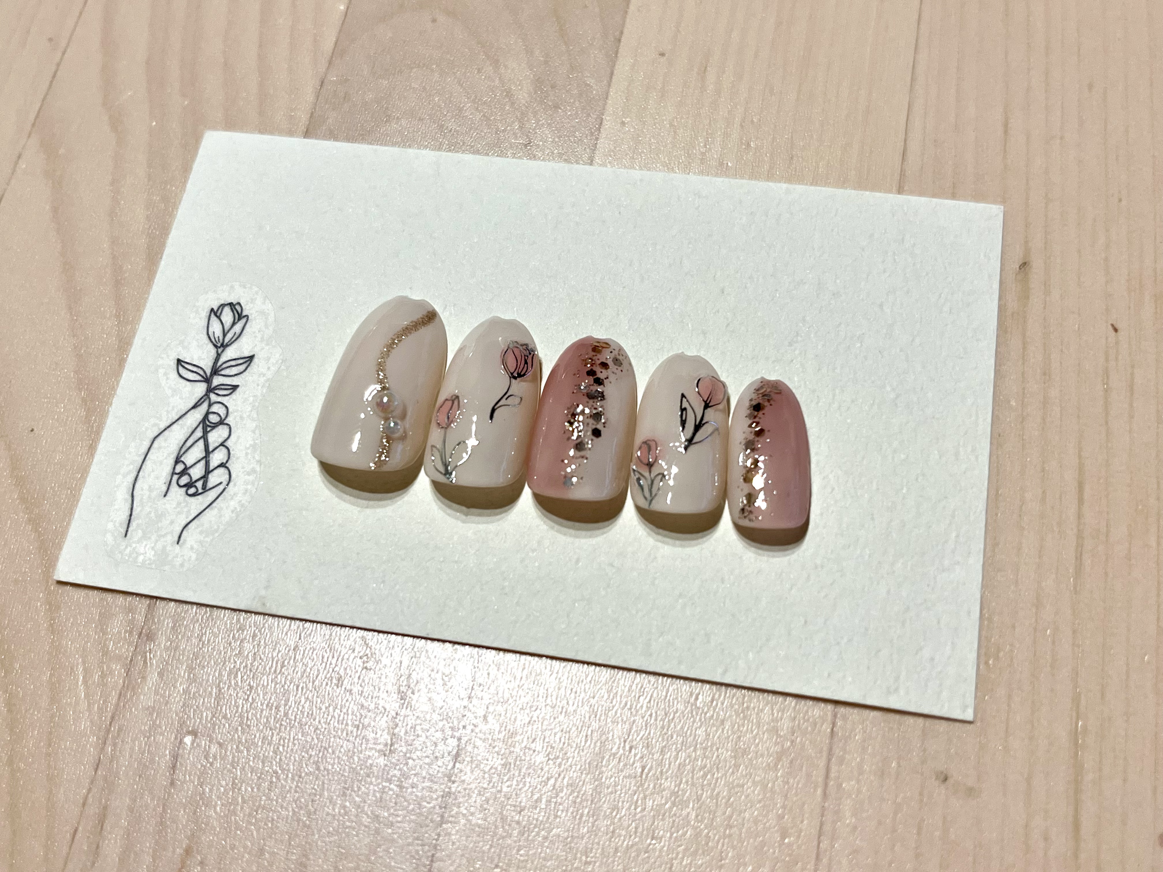 ネイルシール/DAISO/ネイルシールを使ったクチコミ（2枚目）