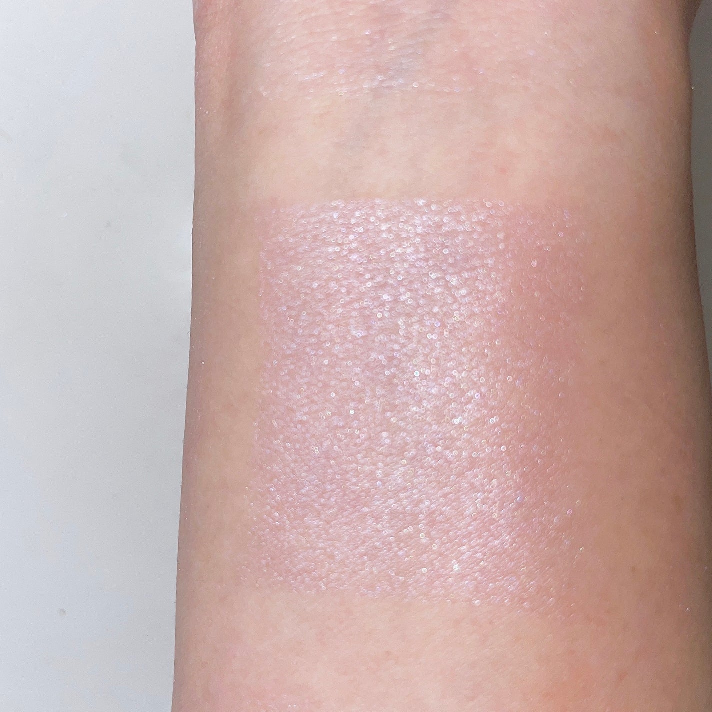 パールグロウニュアンサー/CEZANNE/パウダーハイライトを使ったクチコミ(2枚目)