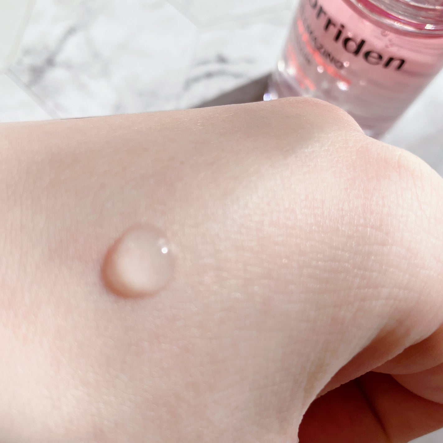 セルメイジング コラーゲン ポア パーフェクティング アンプル/Torriden/美容液を使ったクチコミ(5枚目)