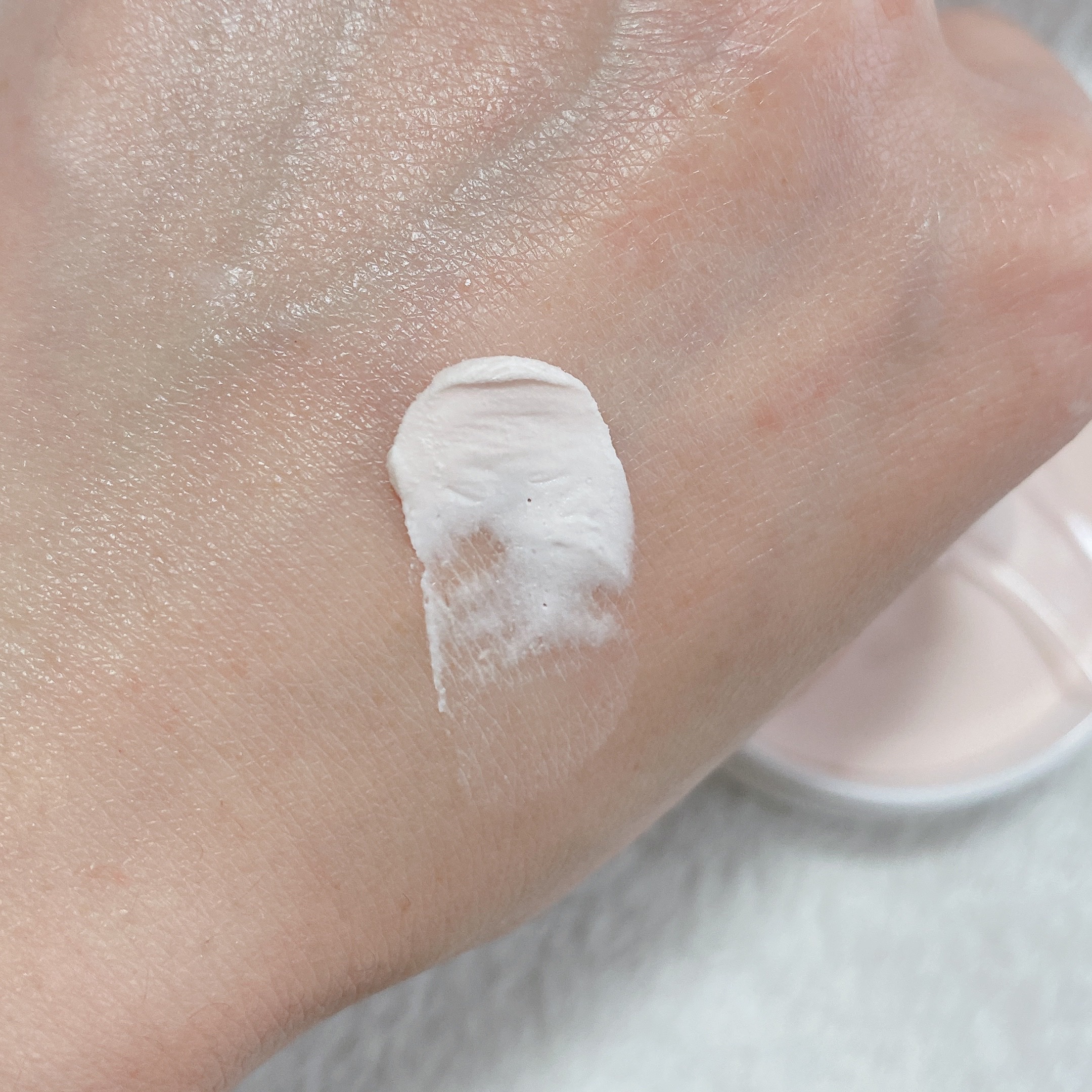 ヘルシーカバープライマー/AN’BLESS/化粧下地を使ったクチコミ（3枚目）