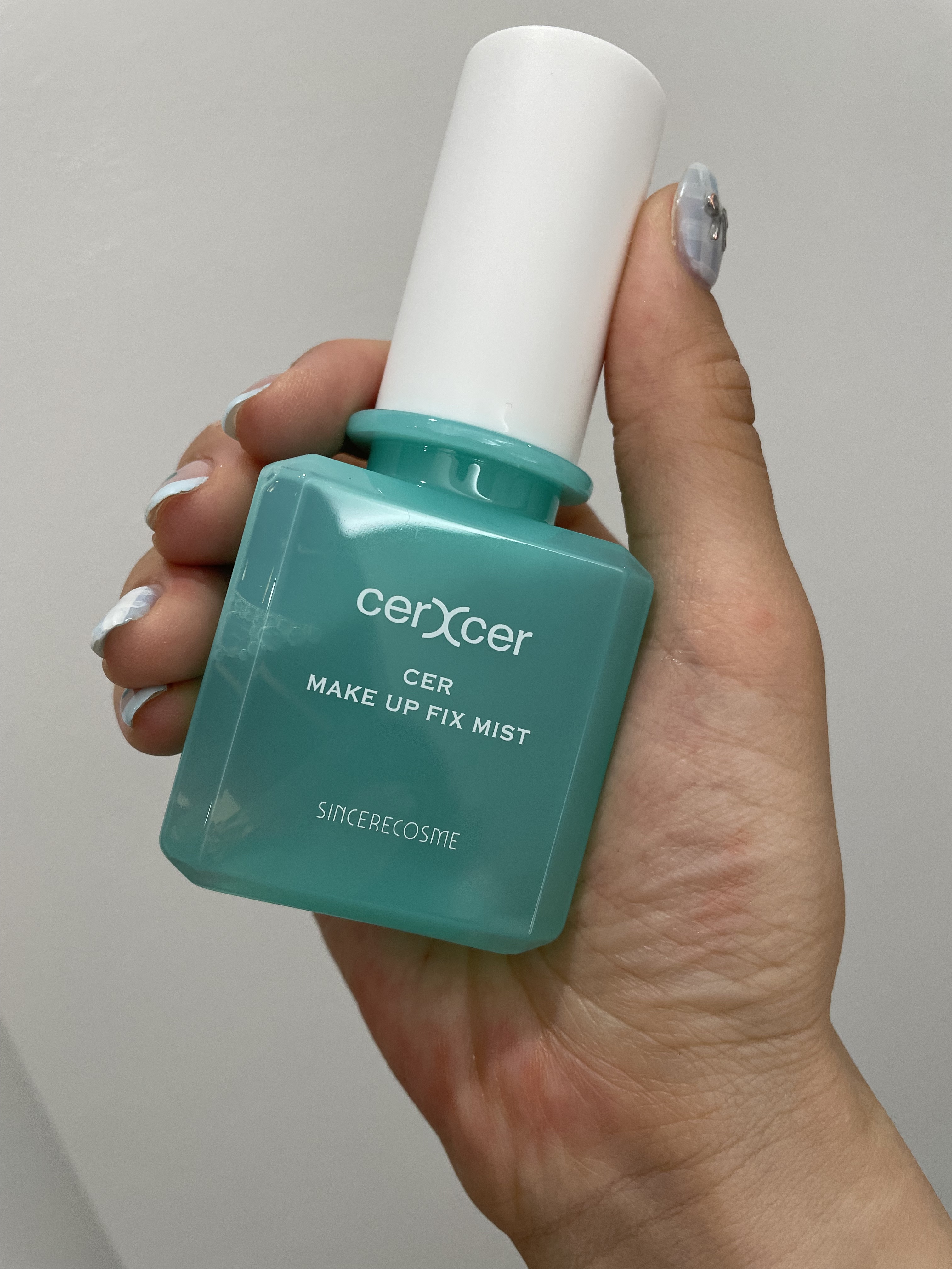 ‎𖤐 ̖́-‬メイクアップフィックスミスト¥1,980

メイク終わりには必須
崩れにくくしてくれる
