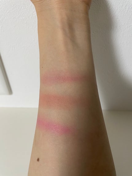 エッセンシャル リップチーク タップ/CLIO/ジェル・クリームチークを使ったクチコミ(2枚目)