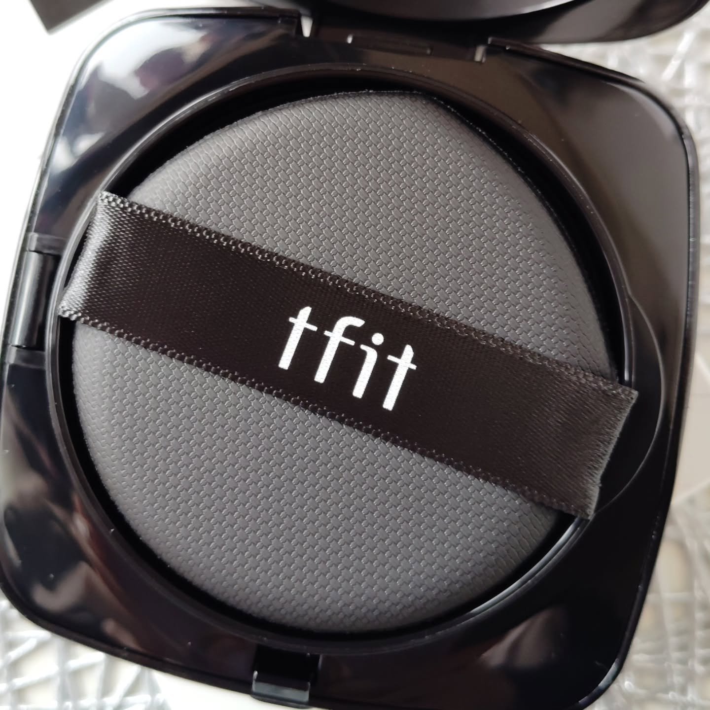 レイヤリングフィット グロークッションEX W01 バニラ(Vanilla)/TFIT/クッションファンデーションを使ったクチコミ（2枚目）