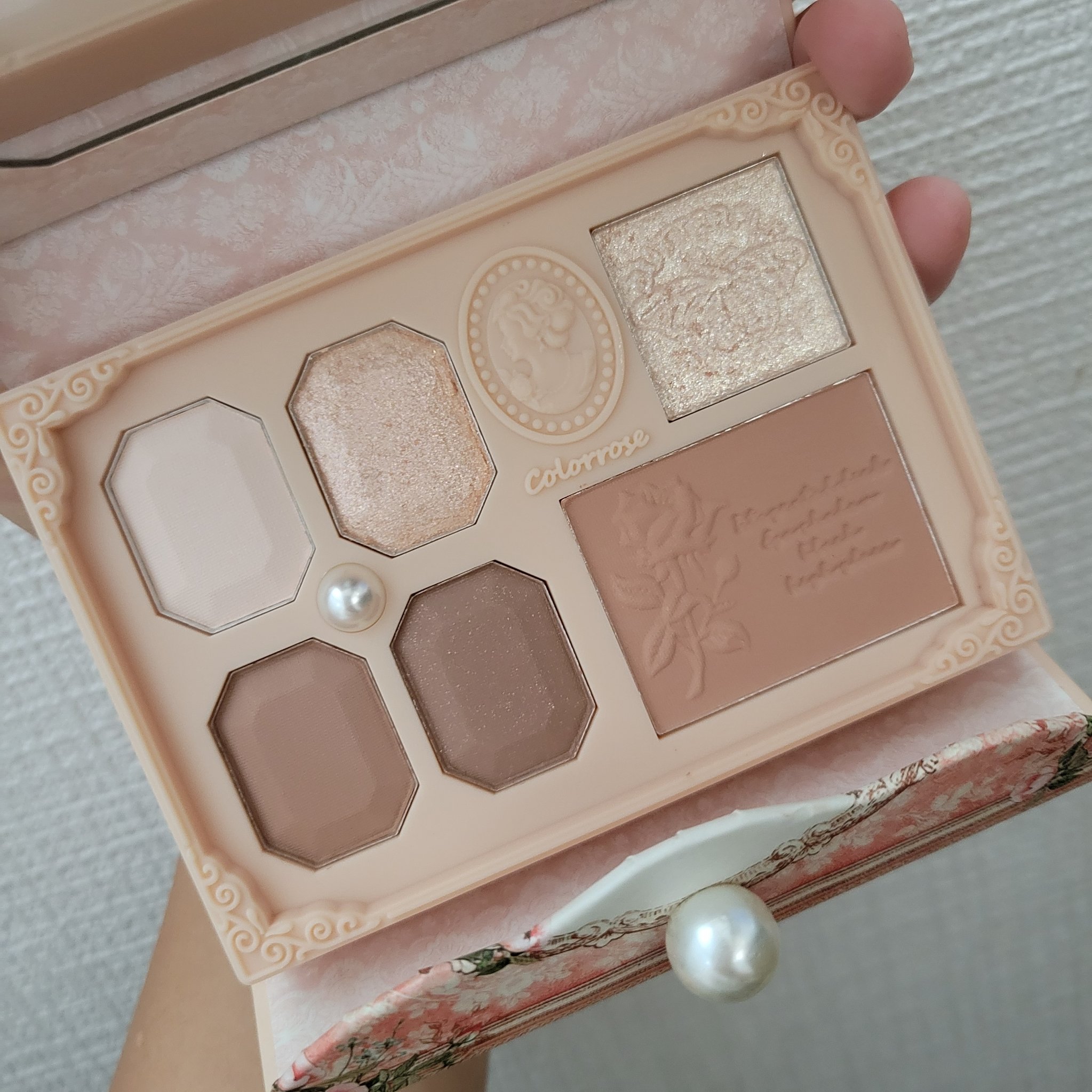 女王のカメオミニマルチパレット/COLORROSE/マルチパレットを使ったクチコミ（1枚目）