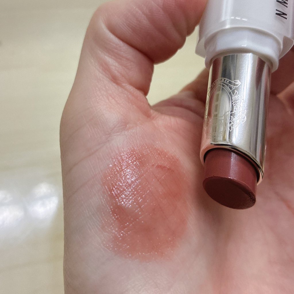 エクストラ カラー シャイン/BOBBI BROWN/口紅を使ったクチコミ（2枚目）