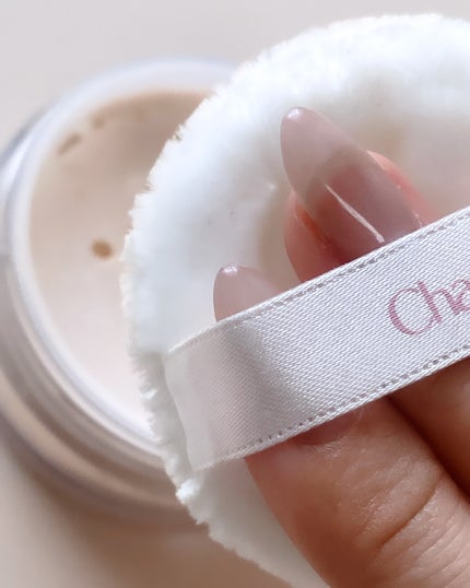 フィニッシングUVパウダー クール/チャコット・コスメティクス/ルースパウダーを使ったクチコミ(3枚目)