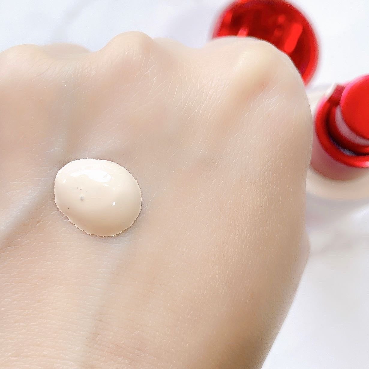 ビーベルベットファンデーション/espoir/リキッドファンデーションを使ったクチコミ(4枚目)