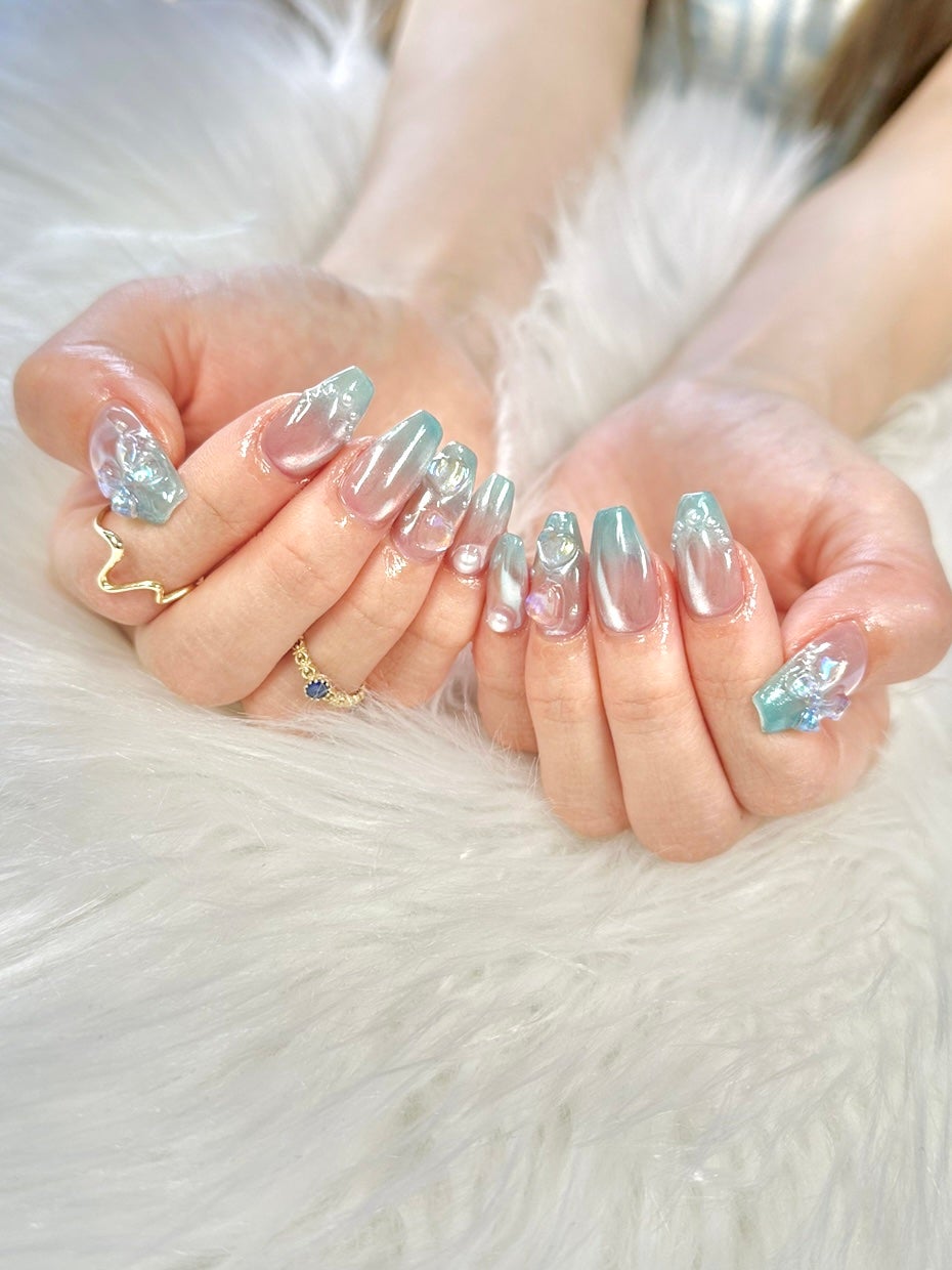 春風ゆうか🧸フォロバ100 on LIPS 「また青とピンクのグラデーションにした🧜🏻♀️🐠🫧このグラデー..」(1枚目)