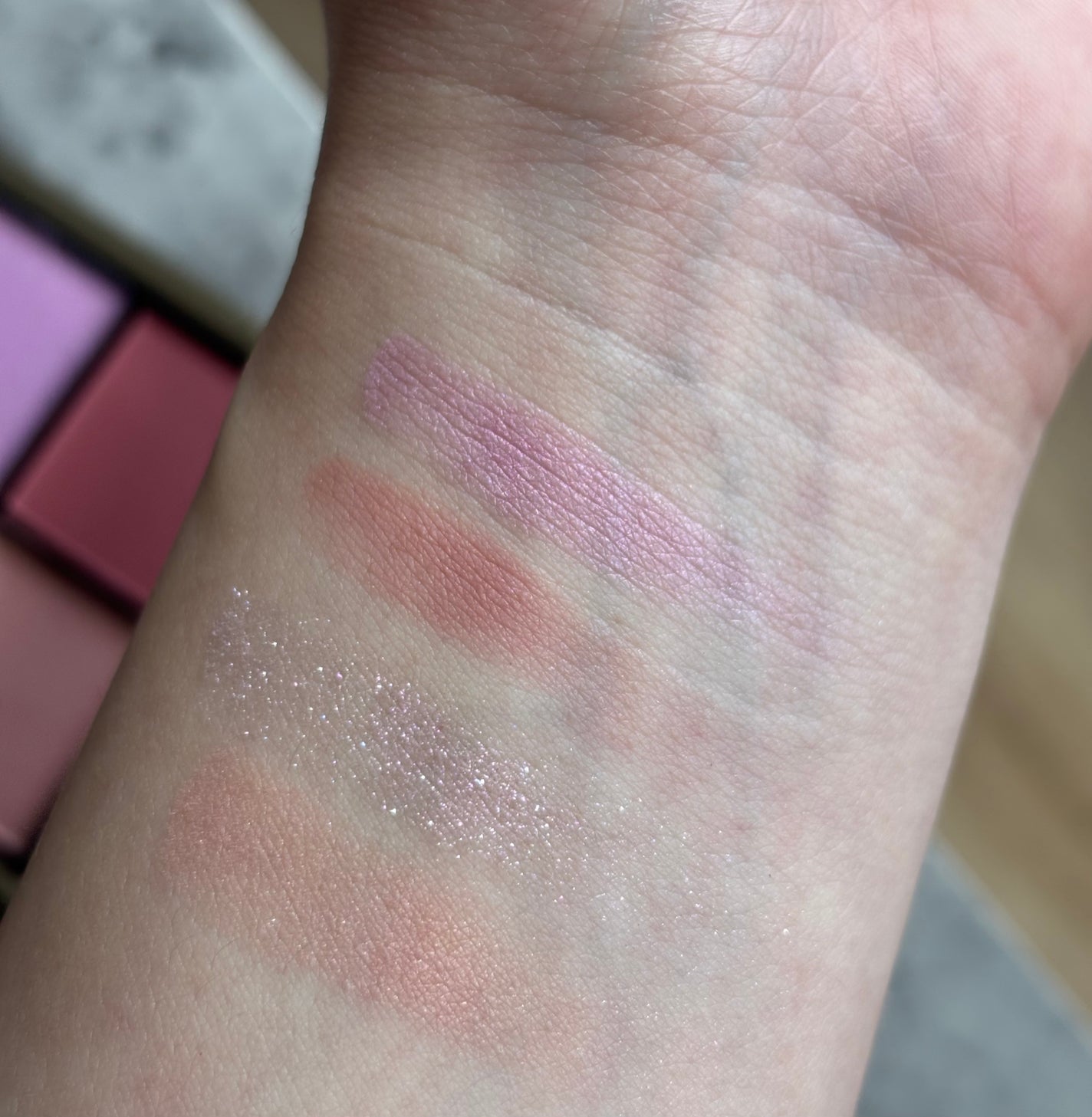 シグニチャー カラー アイズ/SUQQU/アイシャドウパレットを使ったクチコミ(2枚目)