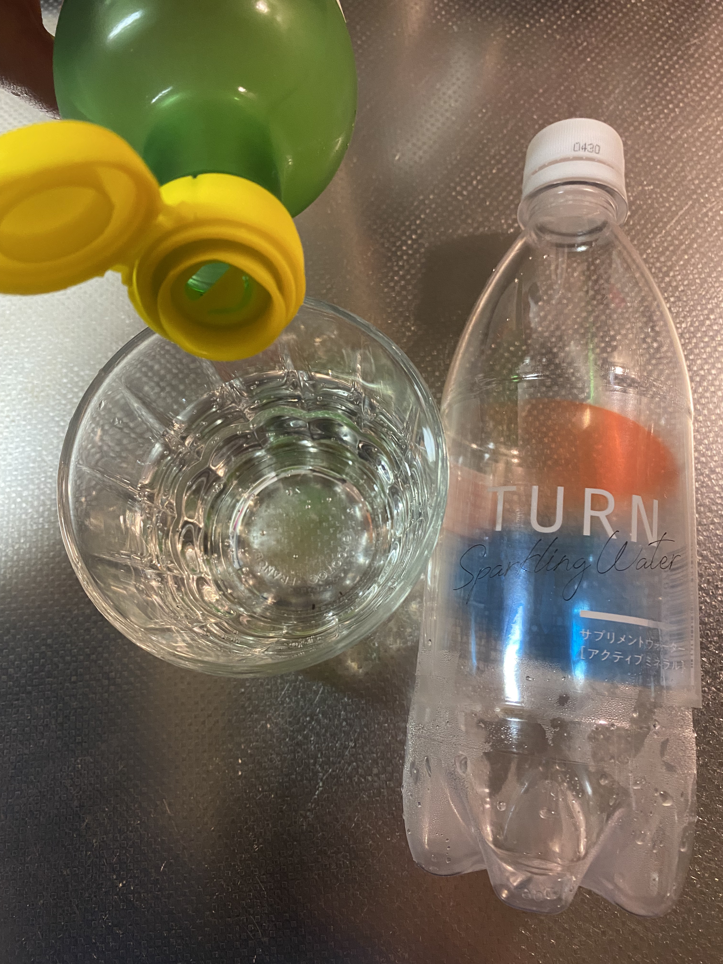 Turn Sparkling  Water/ワイズ製薬/その他ドリンクを使ったクチコミ（2枚目）