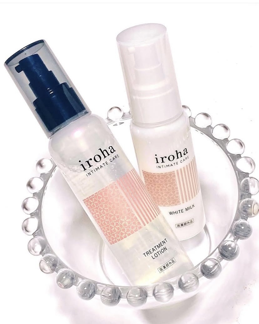 iroha INTIMATE CARE イロハ ホワイトミルクのクチコミ「①iroha TREATMENT LOTION
②iroha WHITE MILK 


こち.....」（1枚目）