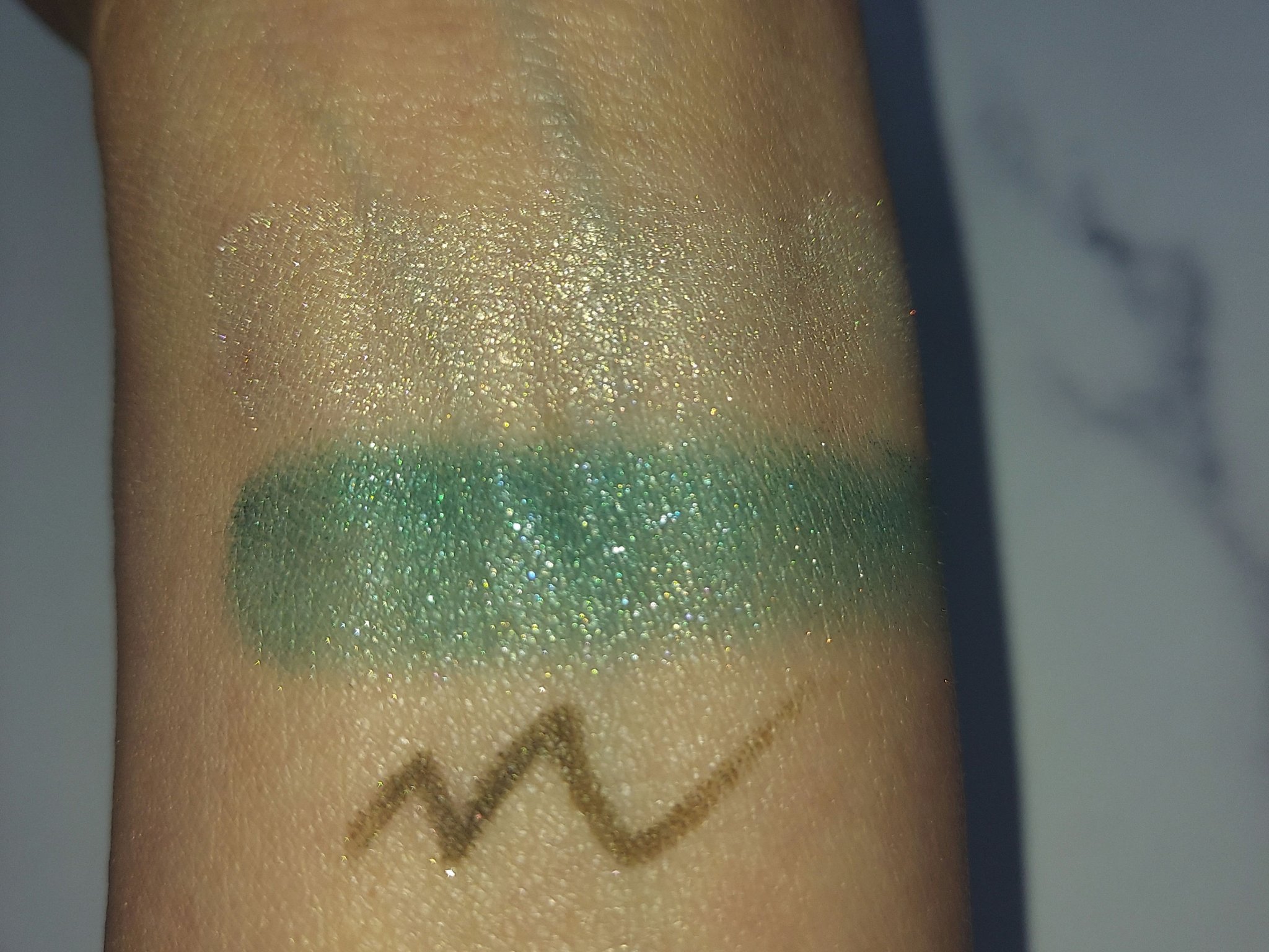 クリーミータッチライナー/キャンメイク/ジェルアイライナーを使ったクチコミ（2枚目）