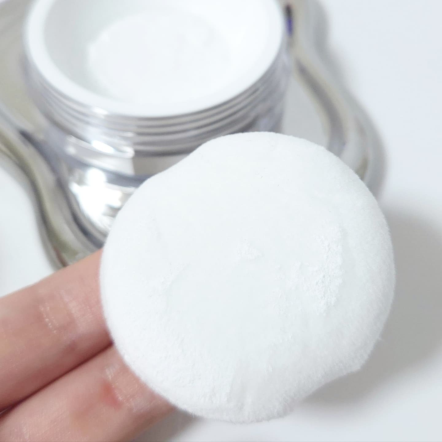 トランスルーセントセットフィニッシングパウダー/TFIT/ルースパウダーを使ったクチコミ（2枚目）