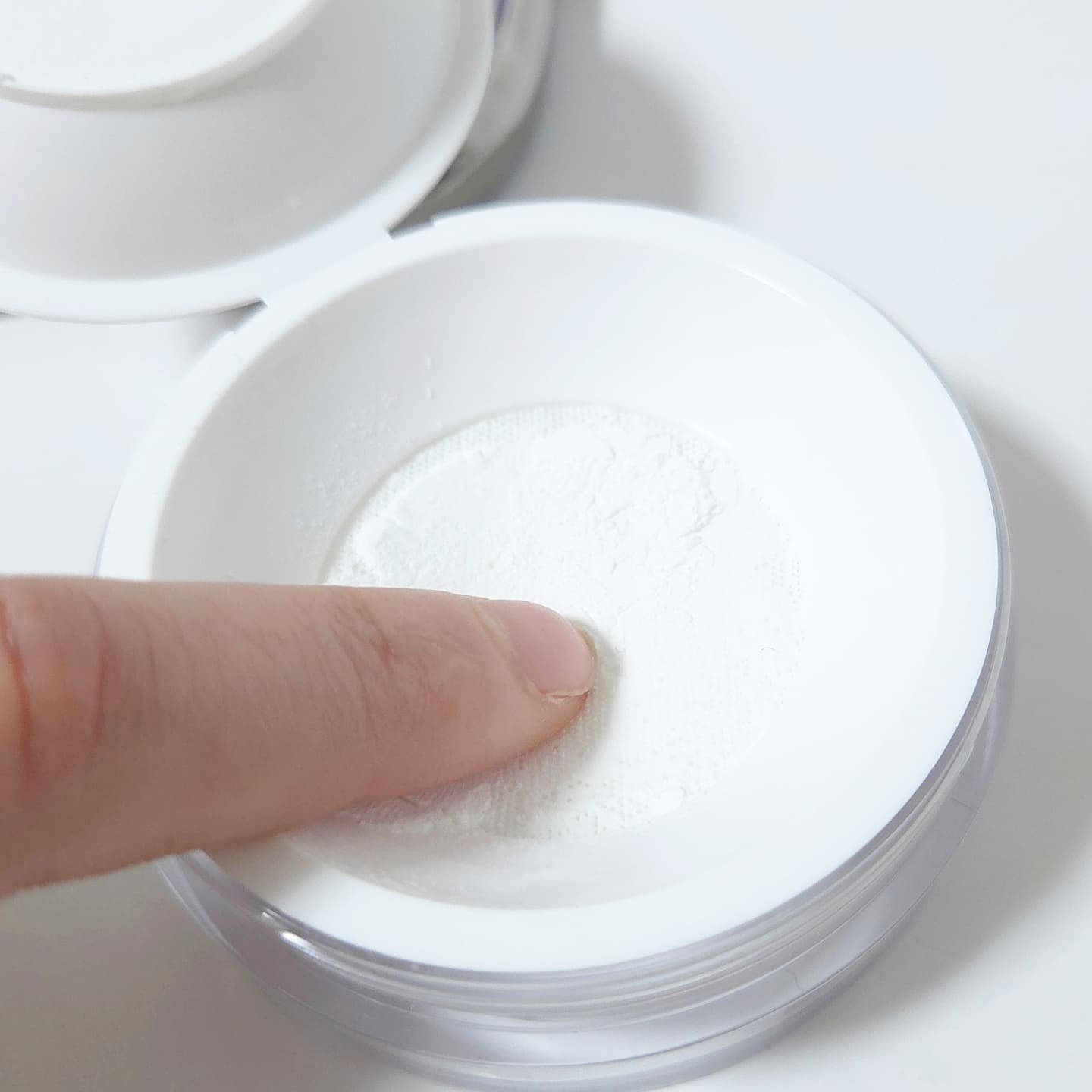 トランスルーセントセットフィニッシングパウダー/TFIT/ルースパウダーを使ったクチコミ（3枚目）