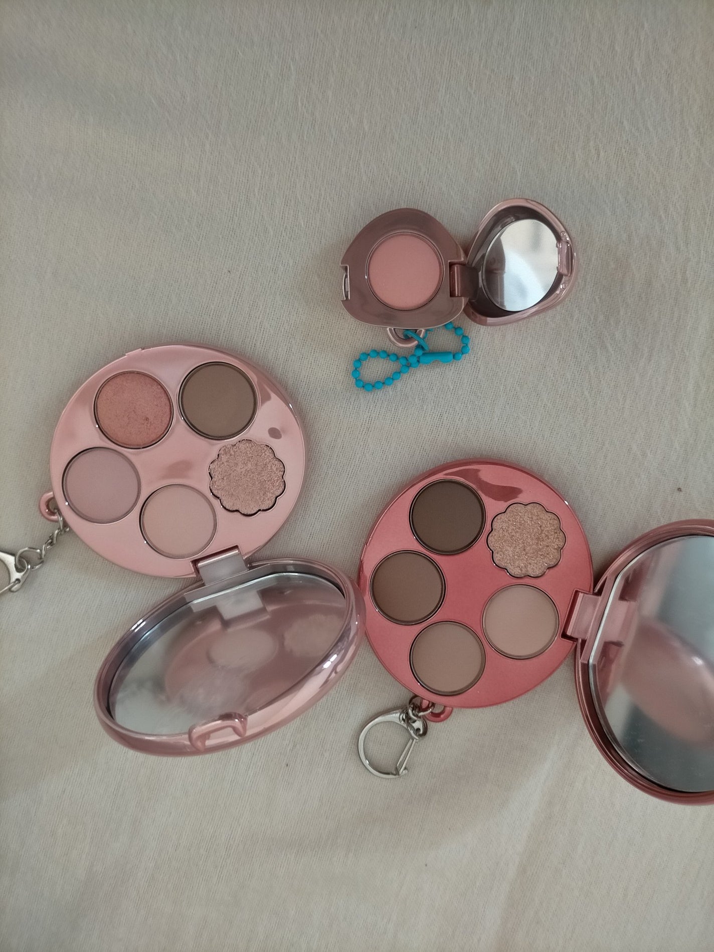 フィー ポケットアイパレット/fwee/アイシャドウパレットを使ったクチコミ(3枚目)