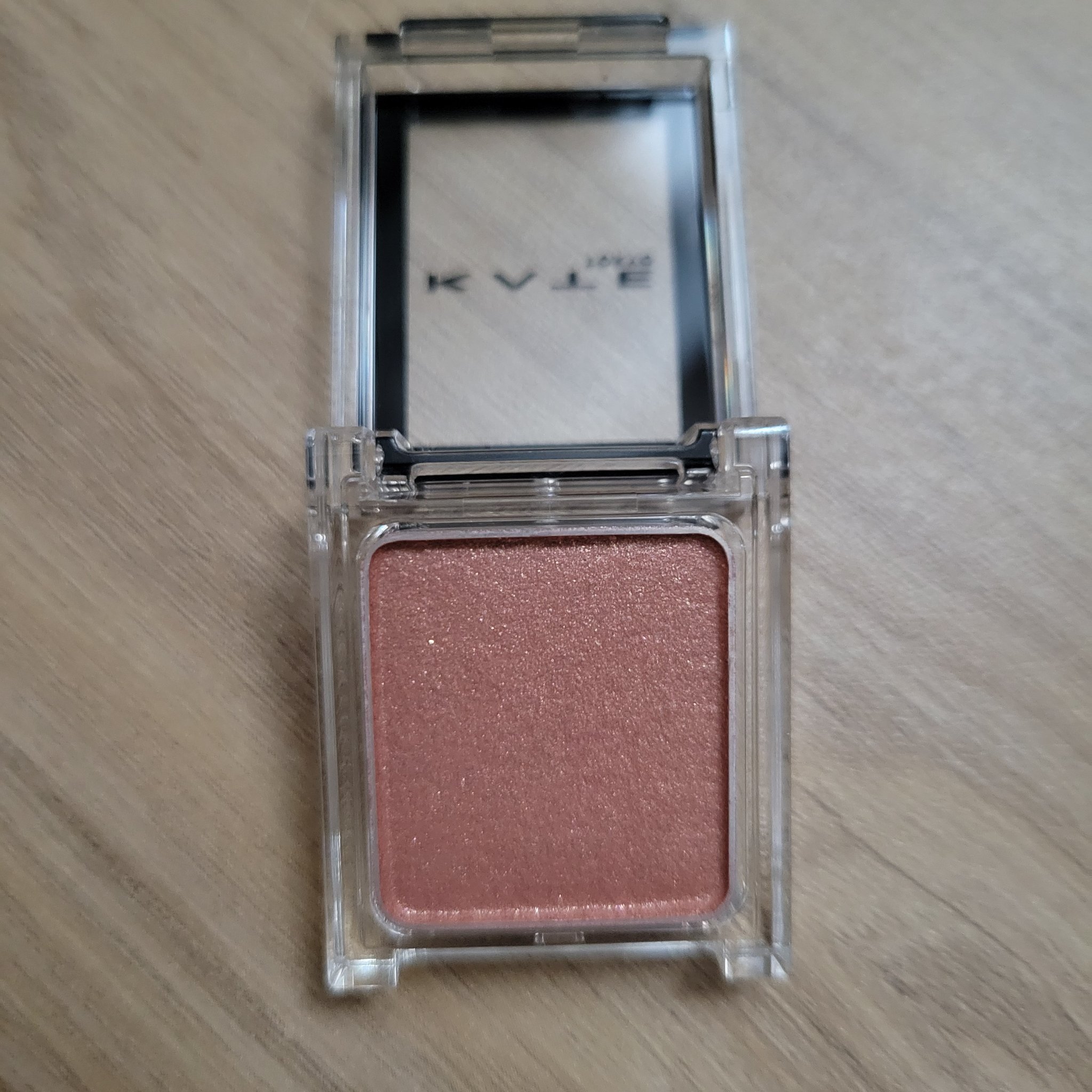 ケイト ザ アイカラー/KATE/単色アイシャドウを使ったクチコミ（3枚目）