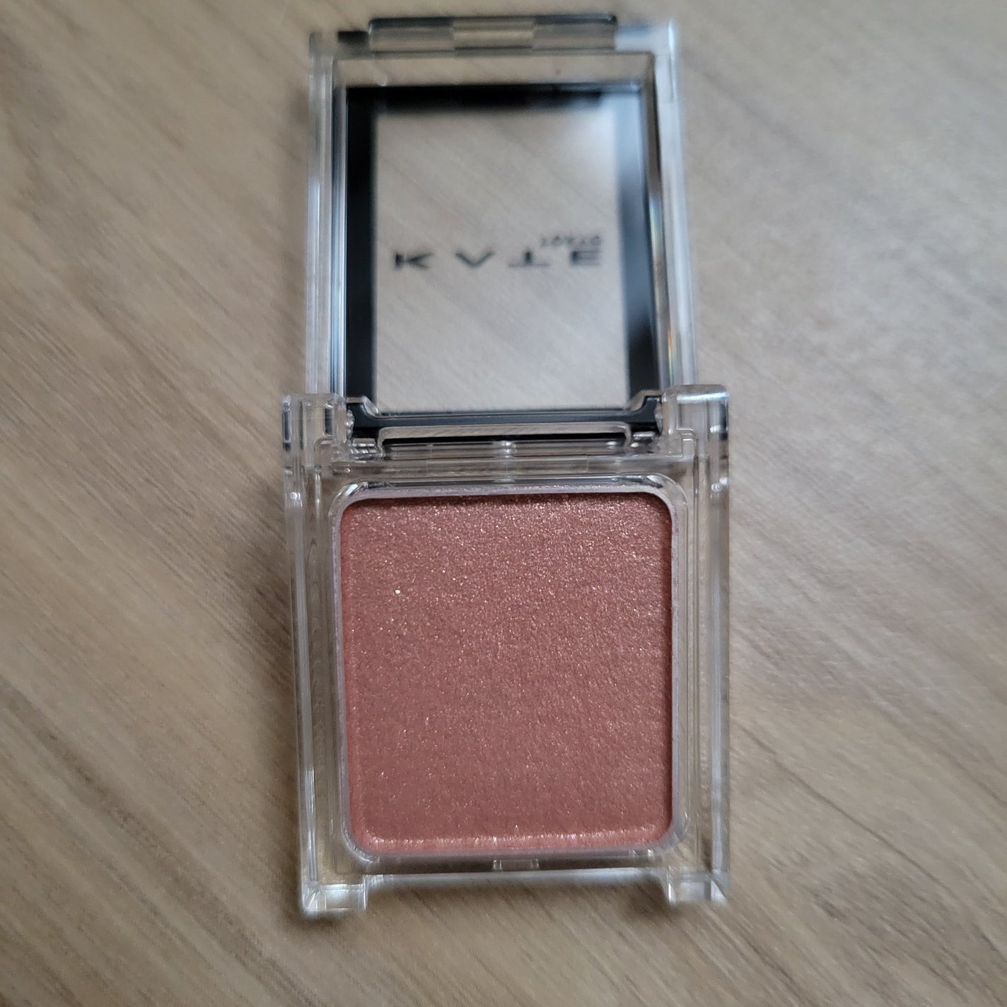 ケイト ザ アイカラー/KATE/単色アイシャドウを使ったクチコミ(3枚目)