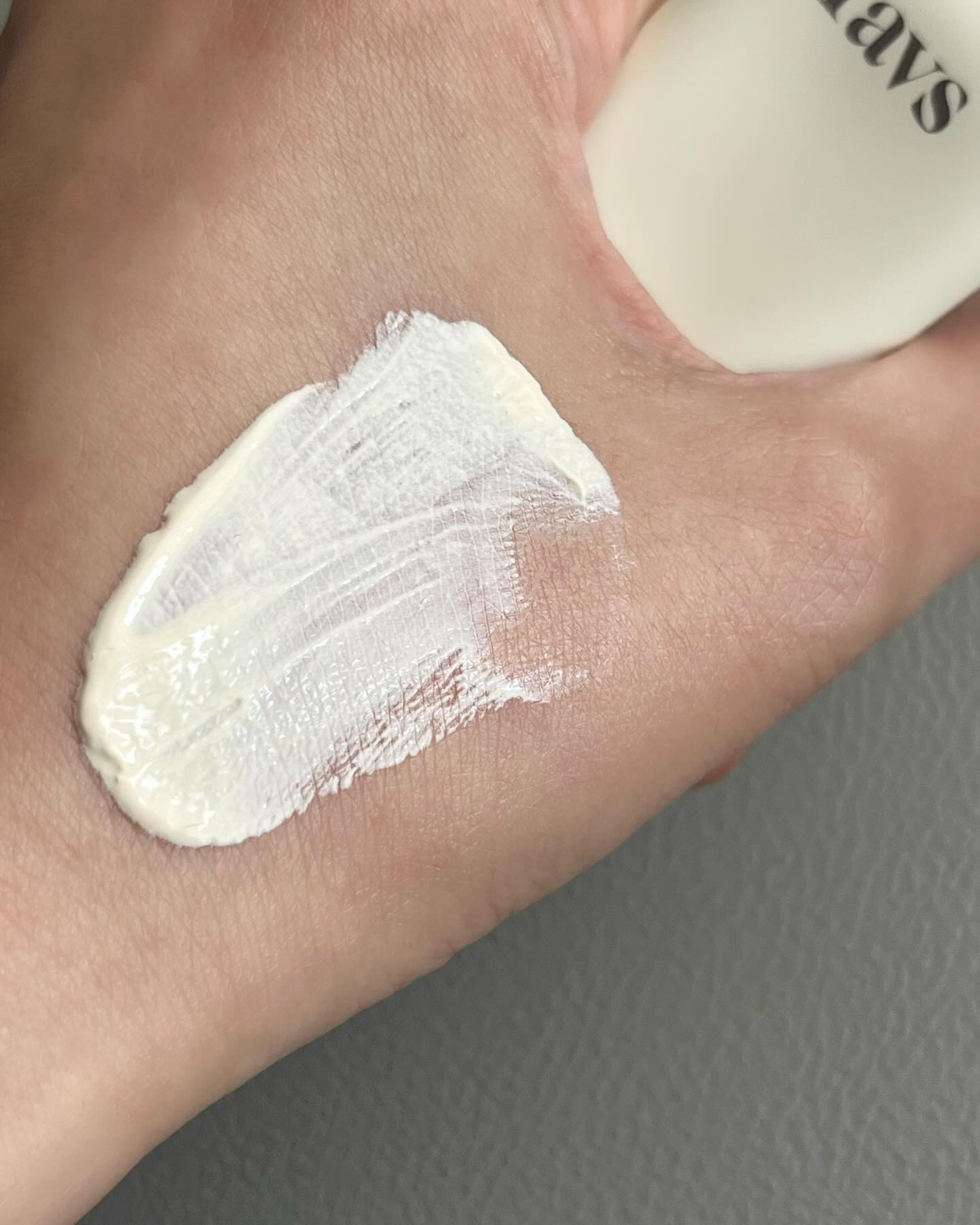 グロウスキンヴェール UV/favs/日焼け止めローションを使ったクチコミ（3枚目）