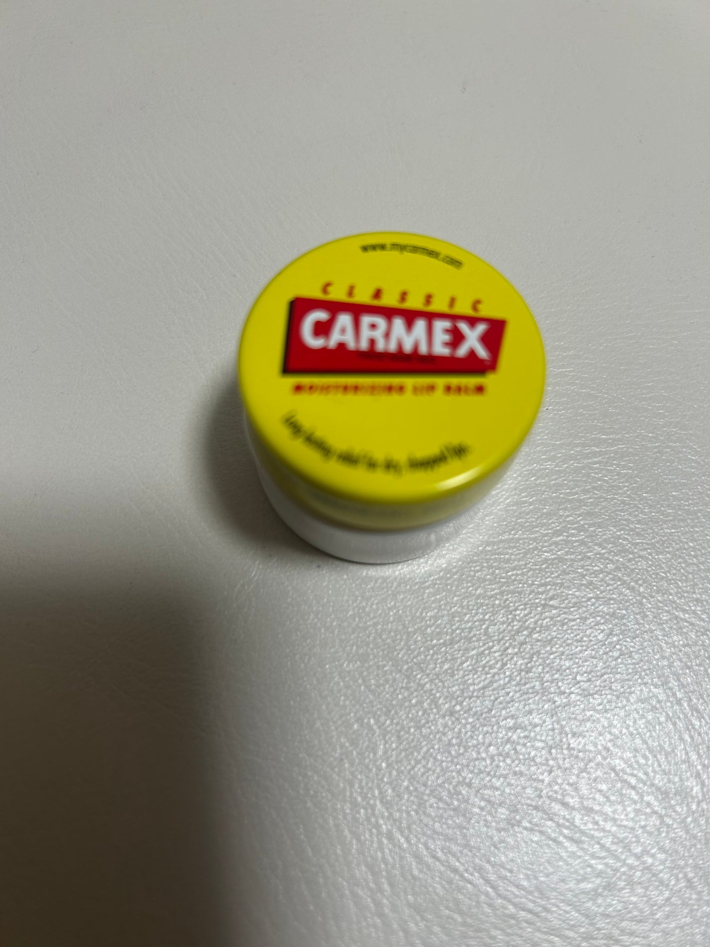 moisturizing lip balm/カーメックス/リップバームを使ったクチコミ(2枚目)