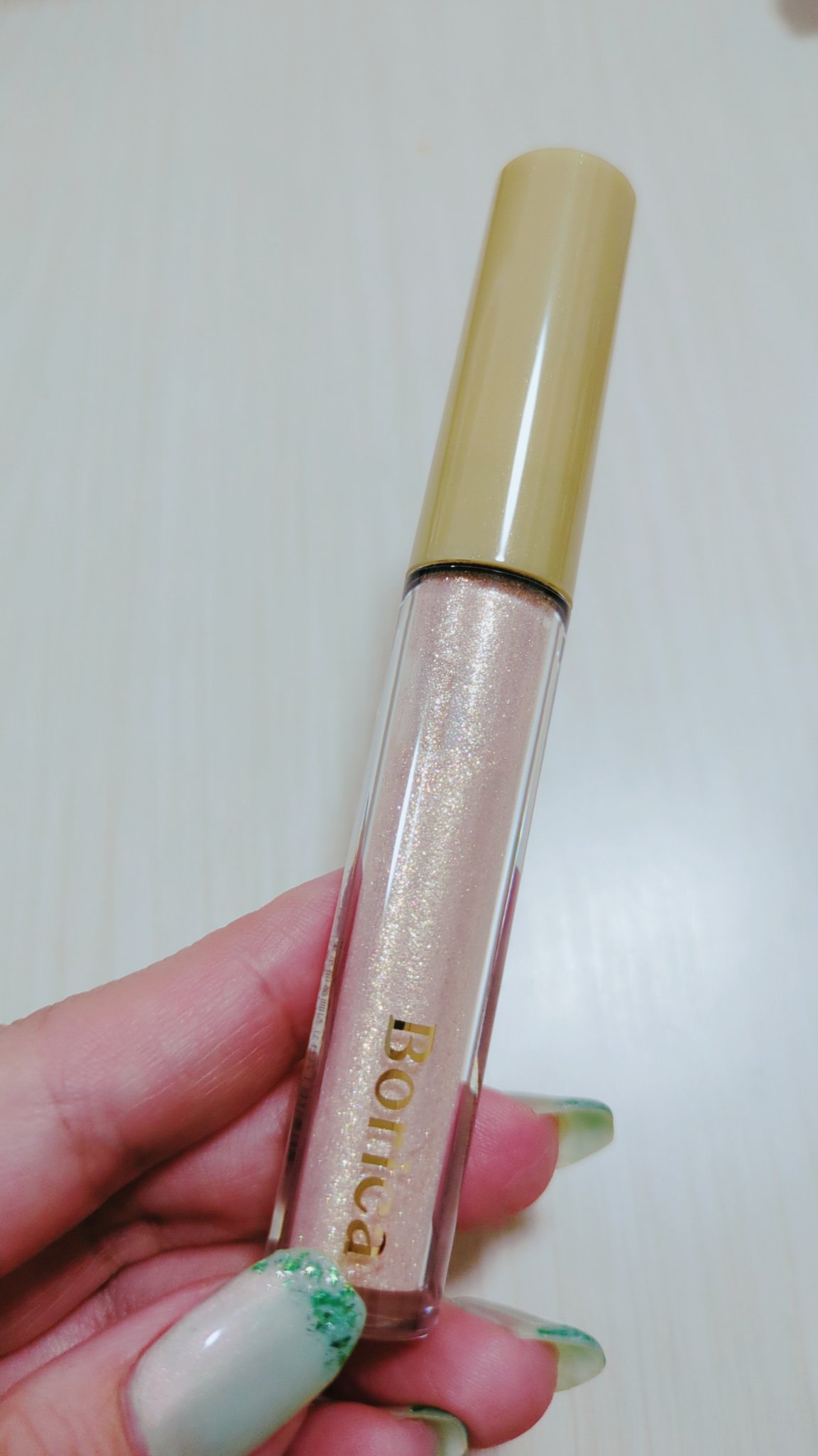 美容液ラメライナー 103 シャンパンベージュ/Borica/リキッドアイライナーを使ったクチコミ（1枚目）