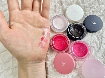 GLOWY TINT BALM/AOU/リップグロスを使ったクチコミ(3枚目)