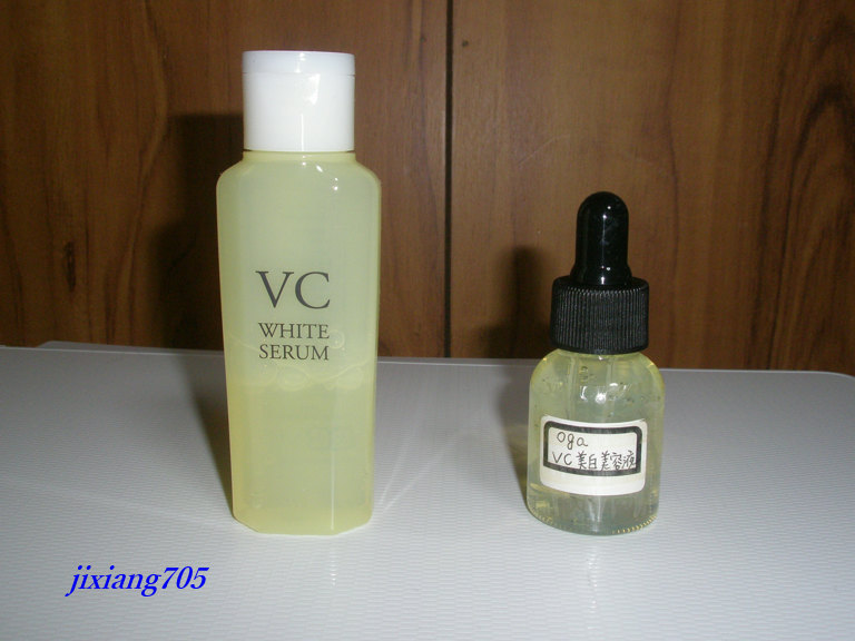 VCホワイトセラム/ogaコスメ研究所/美容液を使ったクチコミ（1枚目）