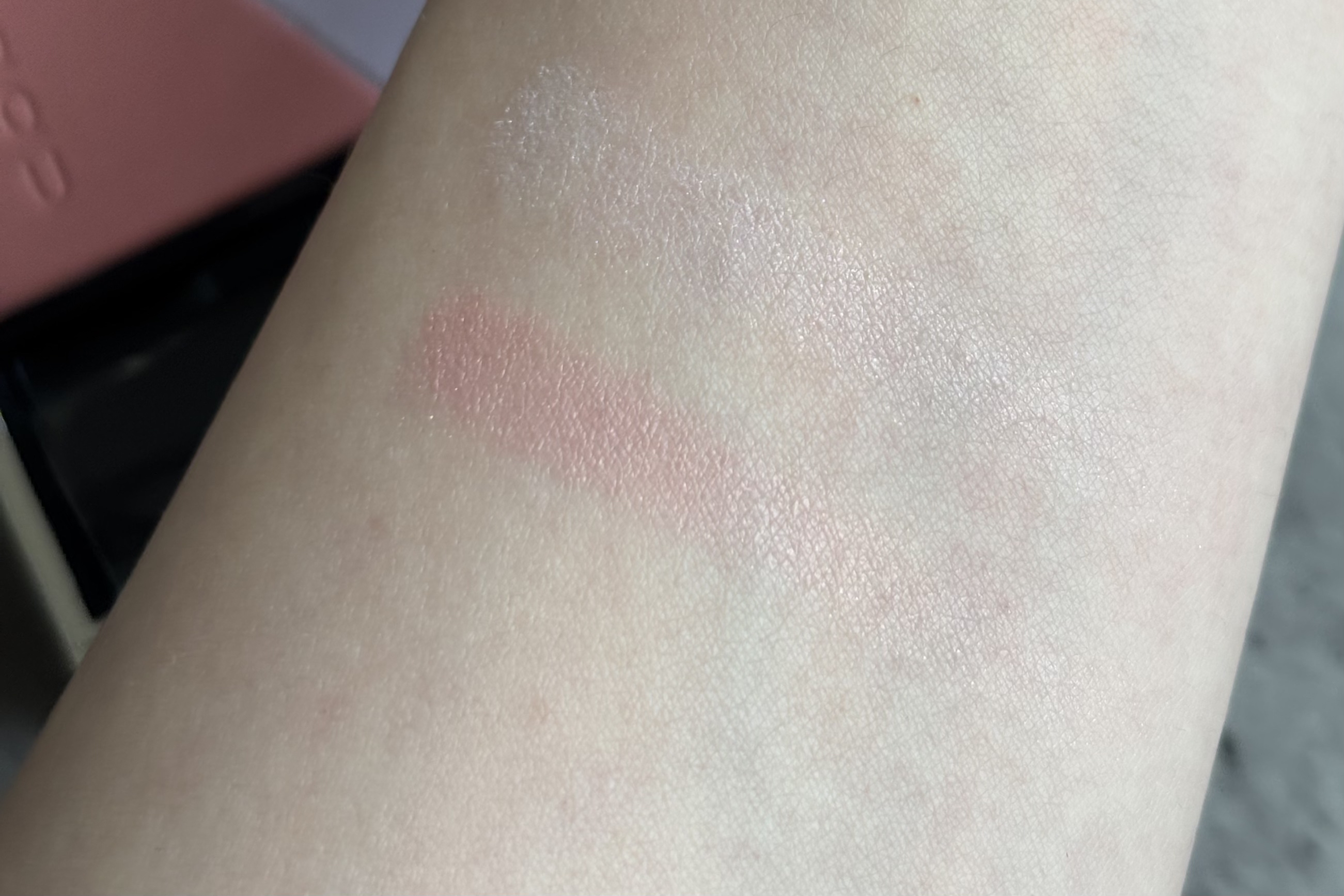 ブラーリング カラー ブラッシュ/SUQQU/パウダーチークを使ったクチコミ（3枚目）