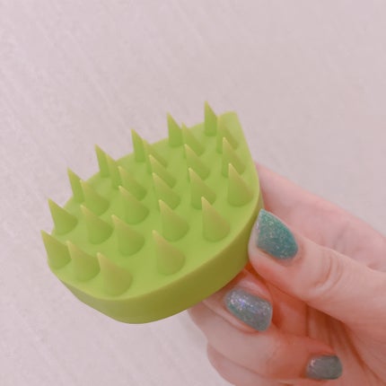 リラクシングマッサージブラシ/エトヴォス/スカルプブラシを使ったクチコミ(2枚目)