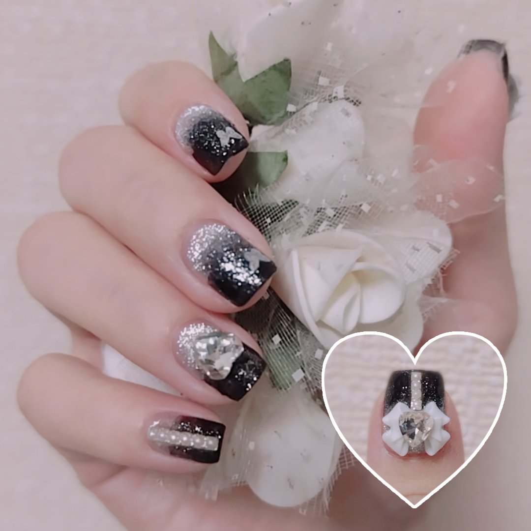 gene TOKYO ネイル ブラック/DAISO/マニキュアを使ったクチコミ（1枚目）