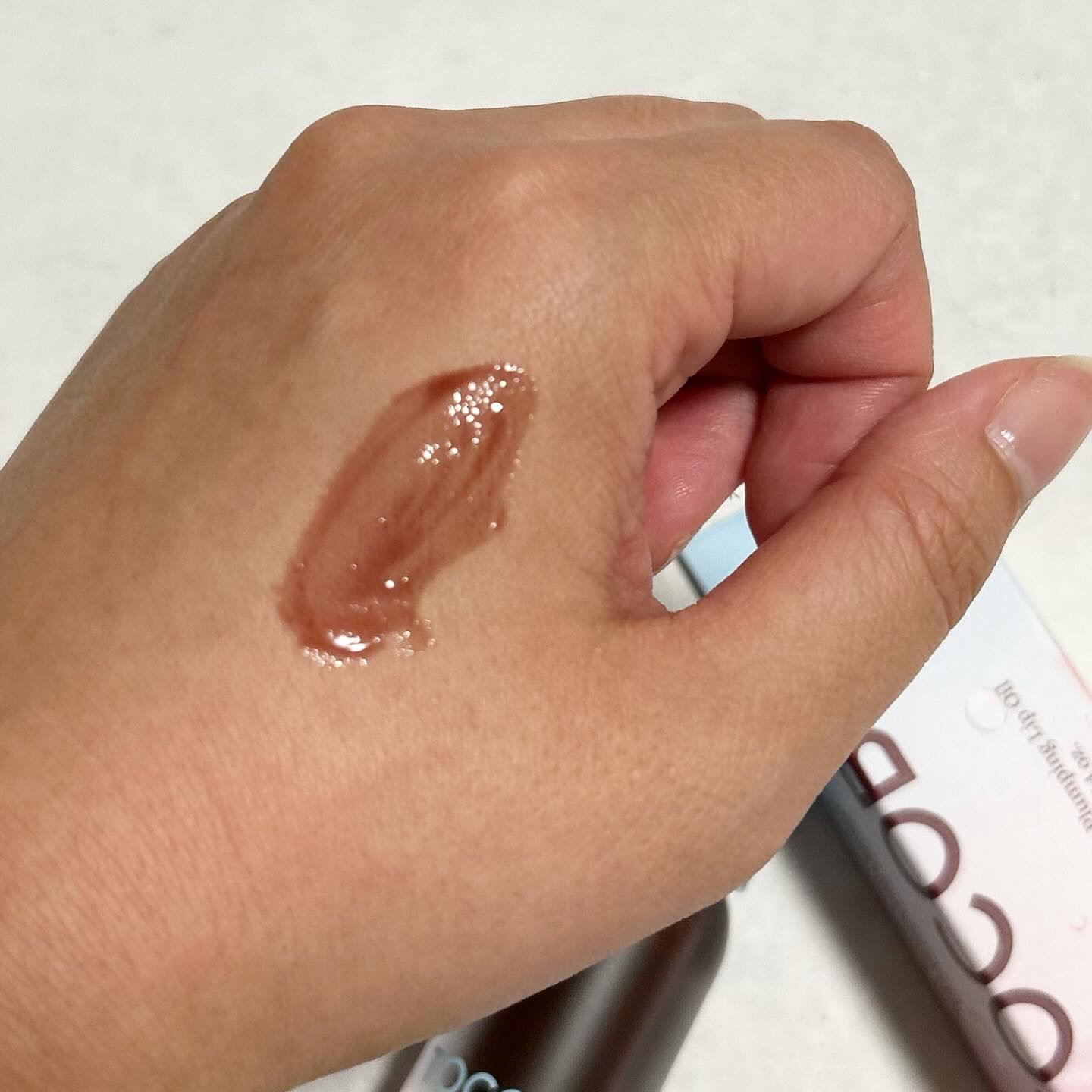 ジューシーベリープランピングリップオイル/TOCOBO/リップグロスを使ったクチコミ（2枚目）