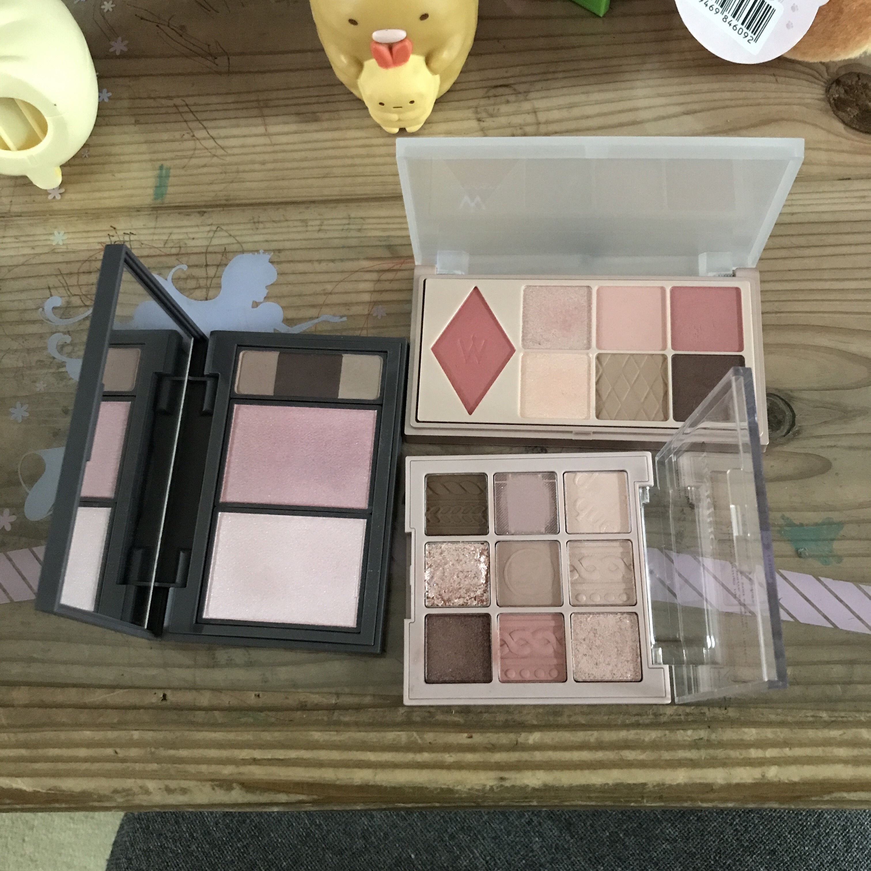 アンノウンアイズ/STEIASUR（ステイアシュール）/アイシャドウパレットを使ったクチコミ（1枚目）