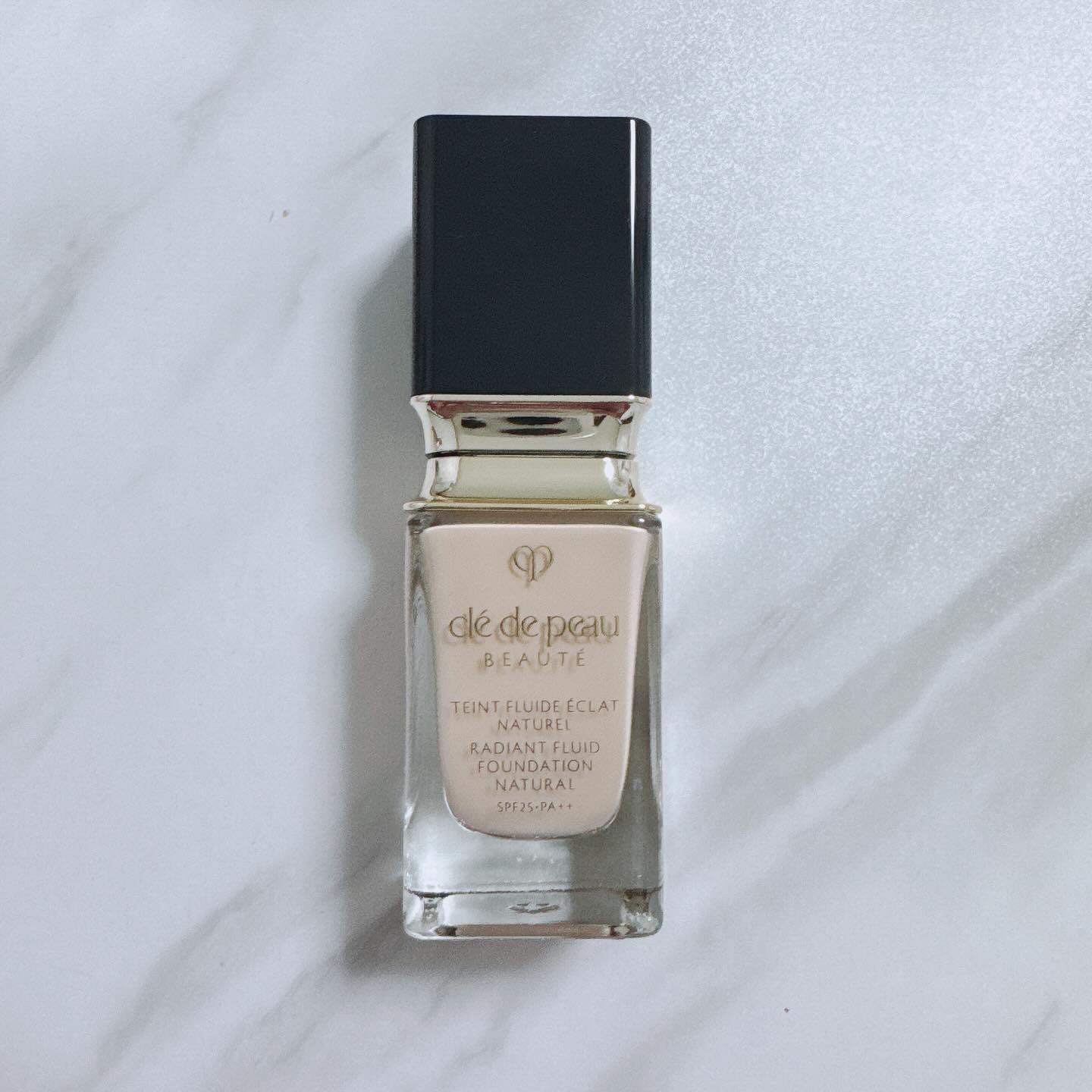 クレ・ド・ポー ボーテ タンフリュイドエクラ ナチュレル オークル10/クレ・ド・ポー ボーテ/リキッドファンデーションを使ったクチコミ（1枚目）
