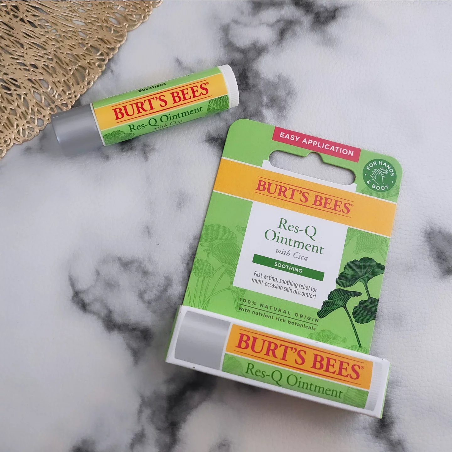 オイントメントバーム Res-Qシカ/BURT'S BEES/ハンドクリームを使ったクチコミ（2枚目）