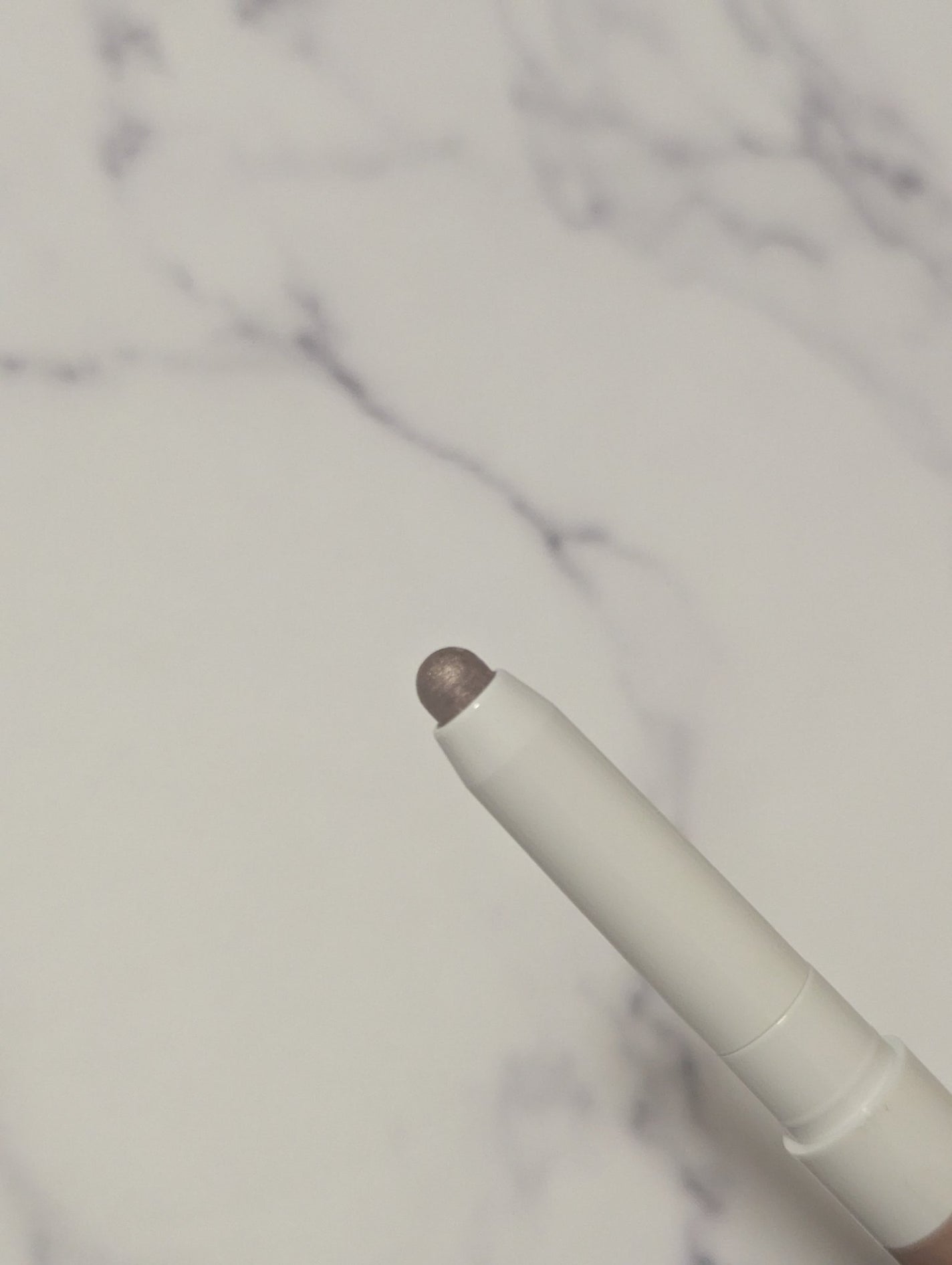 アイムスティックシャドウシマー/i’m meme/スティックアイシャドウを使ったクチコミ(5枚目)