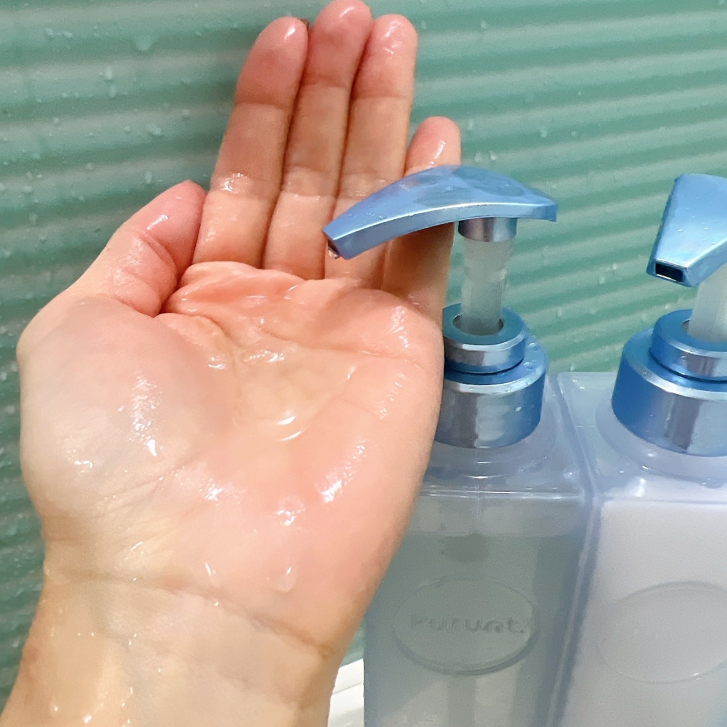 プルント　マルチケアドライシャンプー　サボンシャワー/Purunt./ドライシャンプーを使ったクチコミ（2枚目）