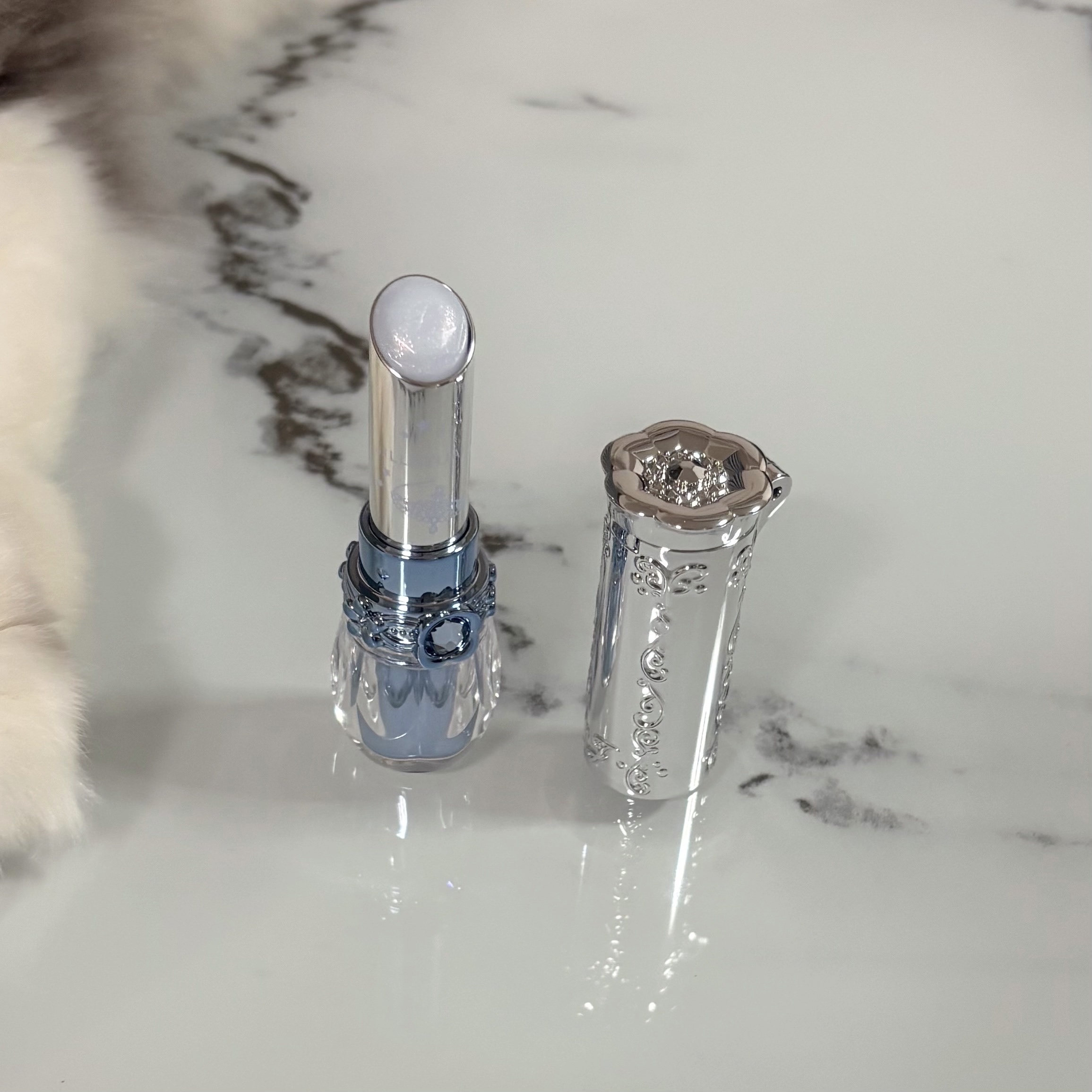 ジルスチュアート サムシングピュアブルー エアリーチュール ラスティングルースパウダー /JILL STUART/ルースパウダーを使ったクチコミ（1枚目）