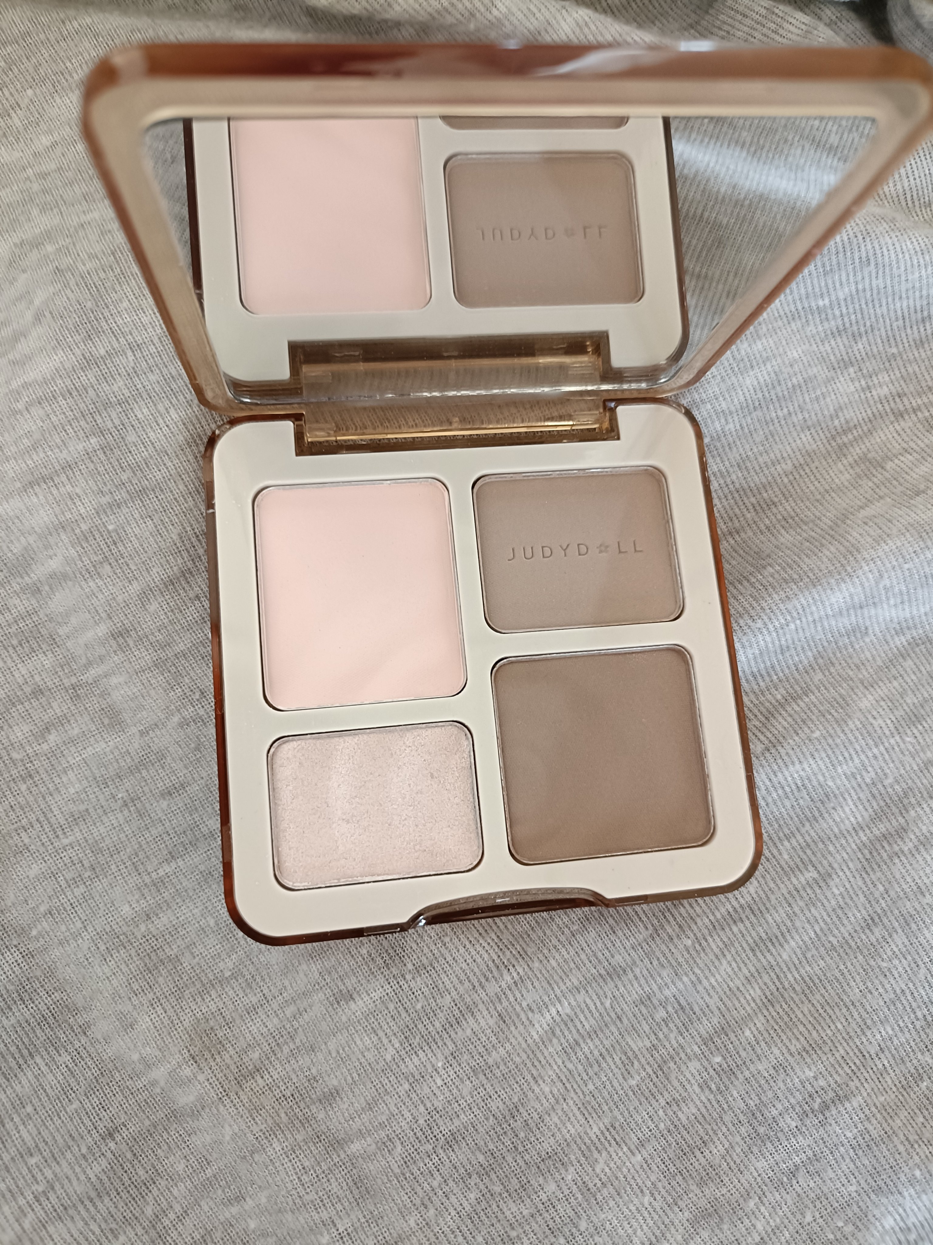 JUDYDOLL メリハリマスターパレット/JUDYDOLL/パウダーハイライトを使ったクチコミ（2枚目）