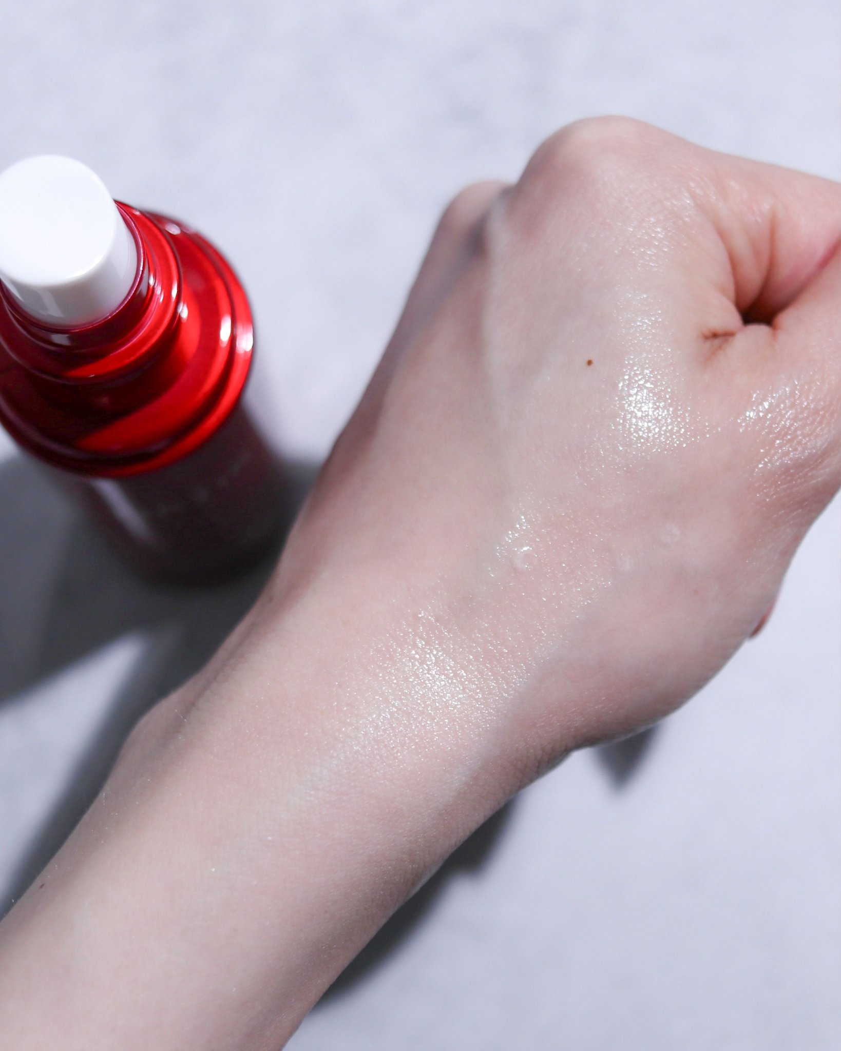 マスクフィット メイクアップフィクサー/TIRTIR(ティルティル)/フィックスミストを使ったクチコミ（2枚目）