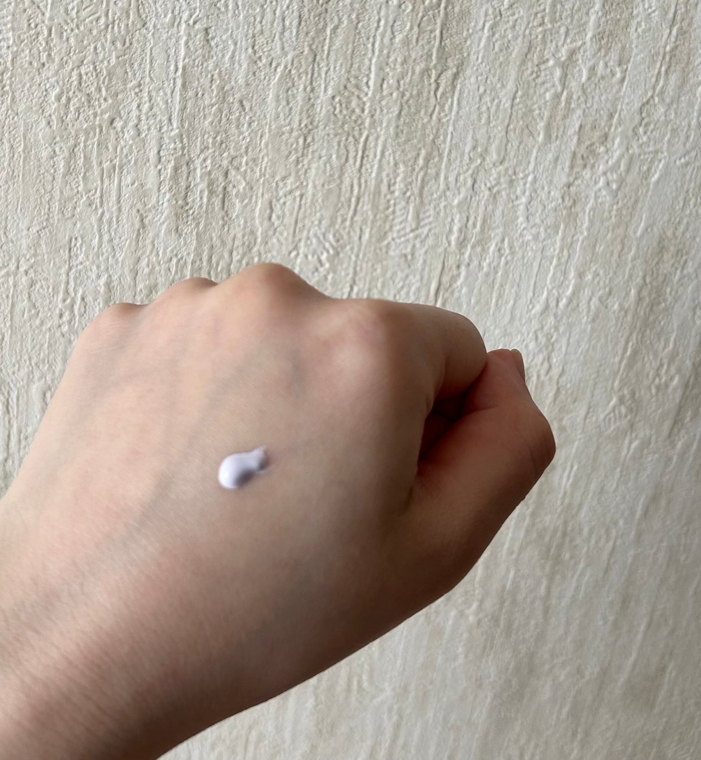 モイストラボ トーンアップ下地/Moist Labo/化粧下地を使ったクチコミ(2枚目)