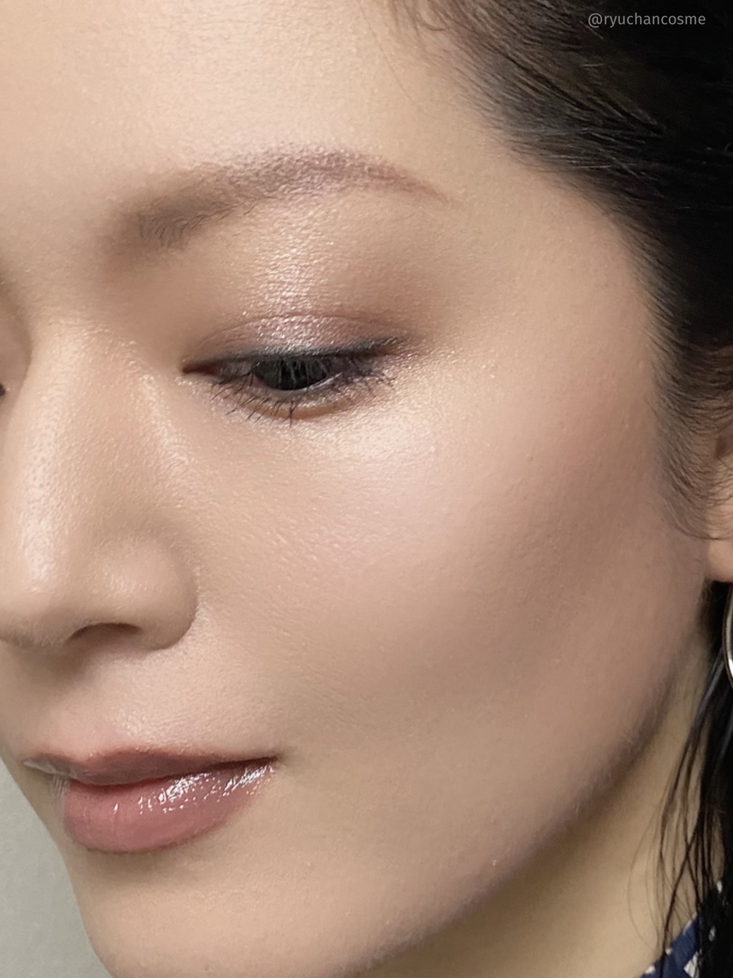 インフィニット シングル アイズ/RMK/単色アイシャドウを使ったクチコミ（3枚目）